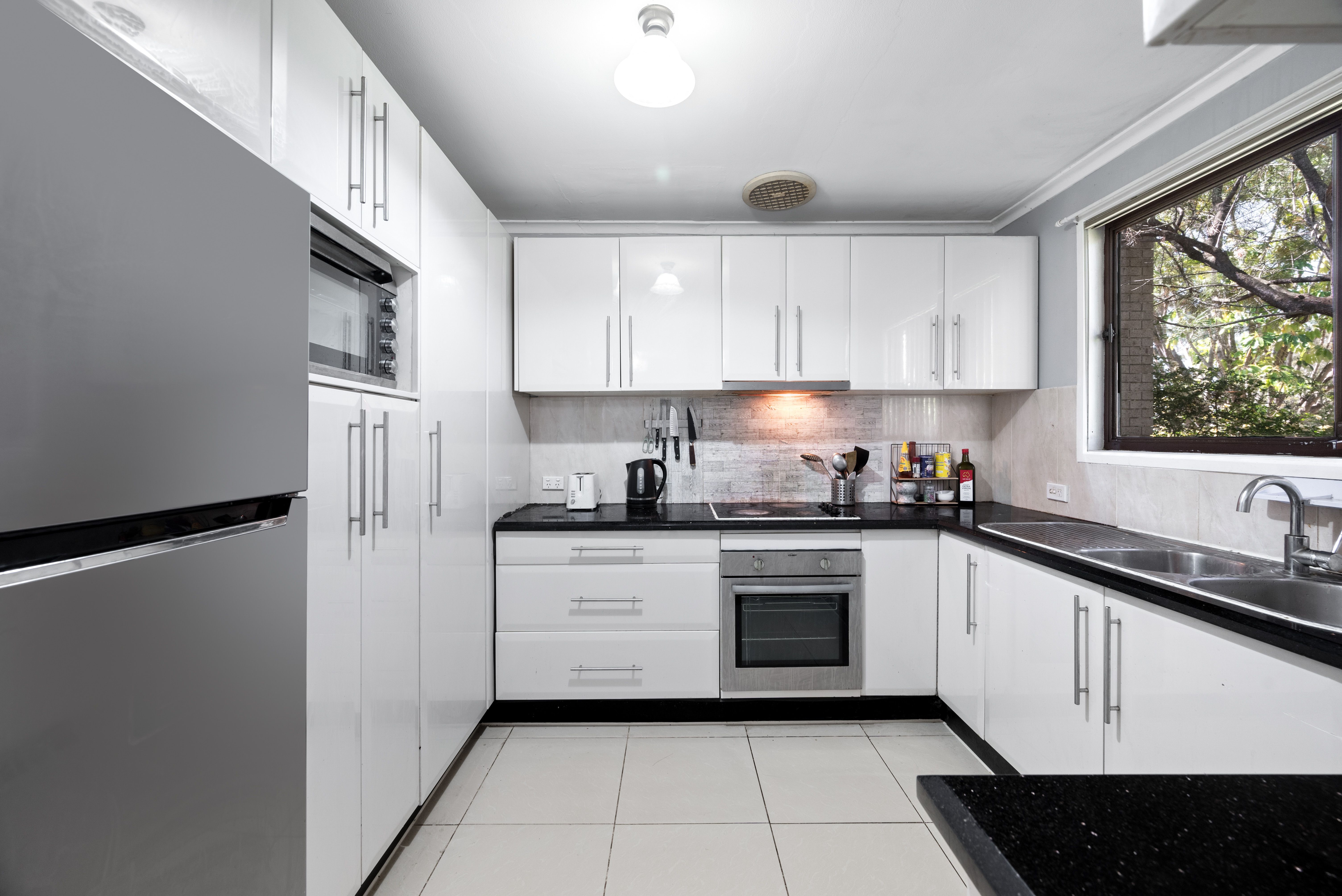76 Parliament Road, Macquarie Fields NSW 2564