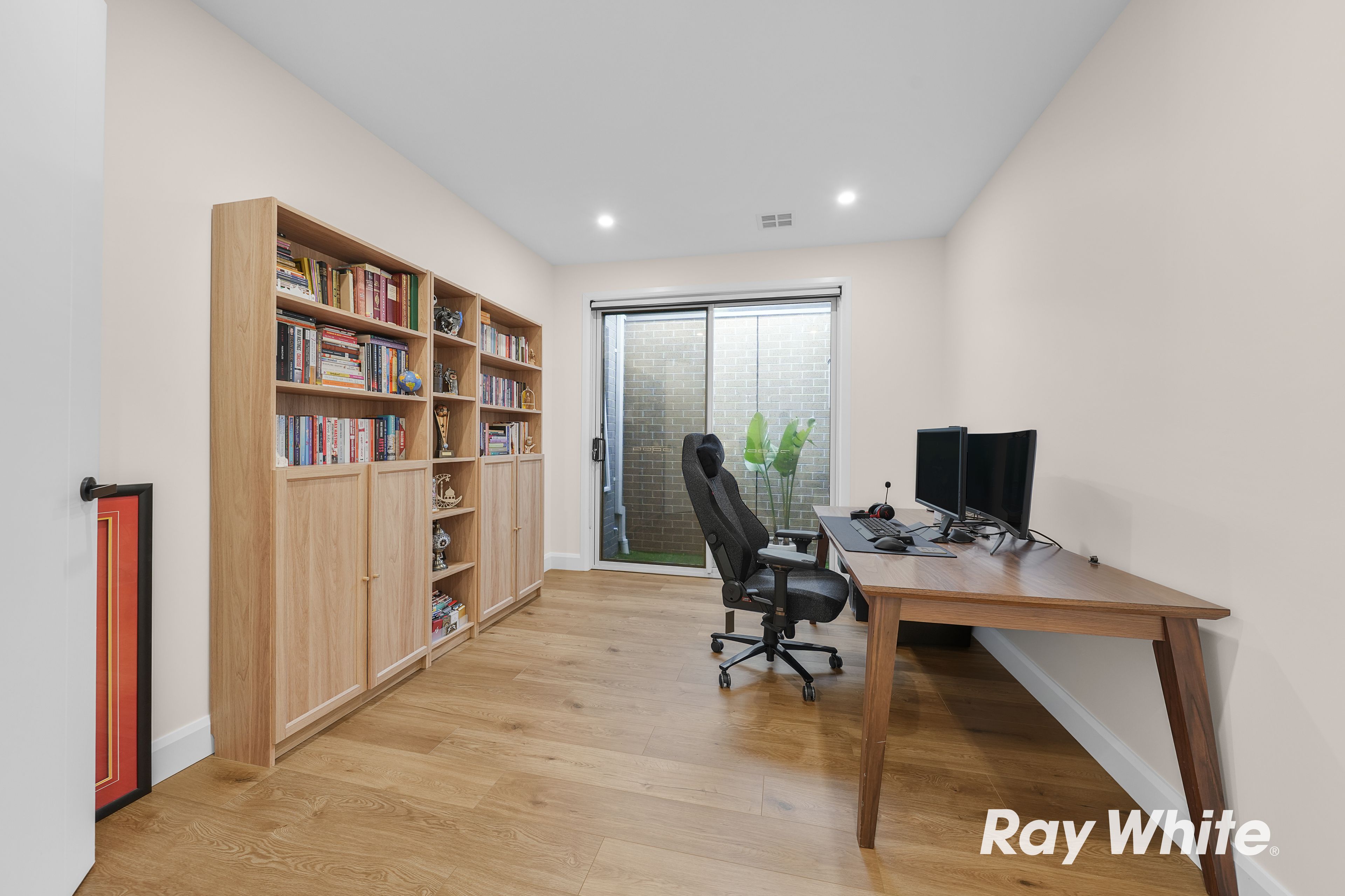 27 Calf Street — photo 9 of 17