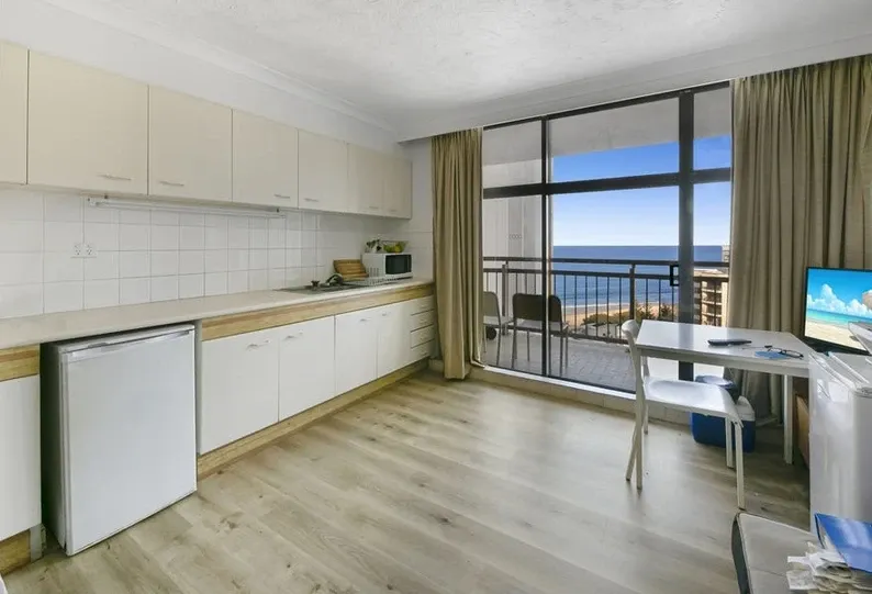 2002/18 Hanlan Street, Surfers Paradise, QLD 4217