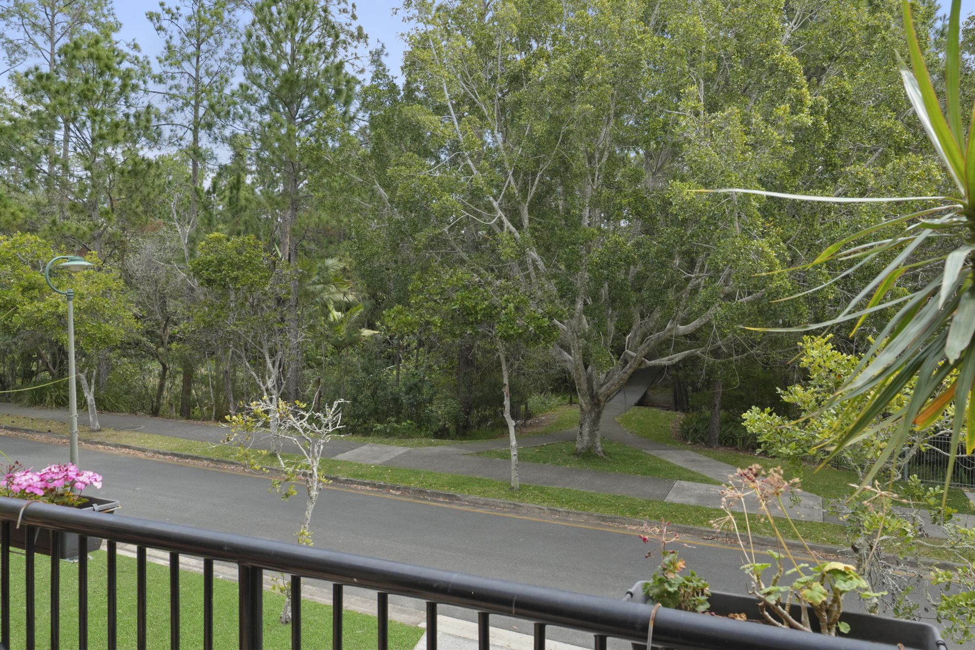 4/14 Gammon Drive — photo 10 of 19