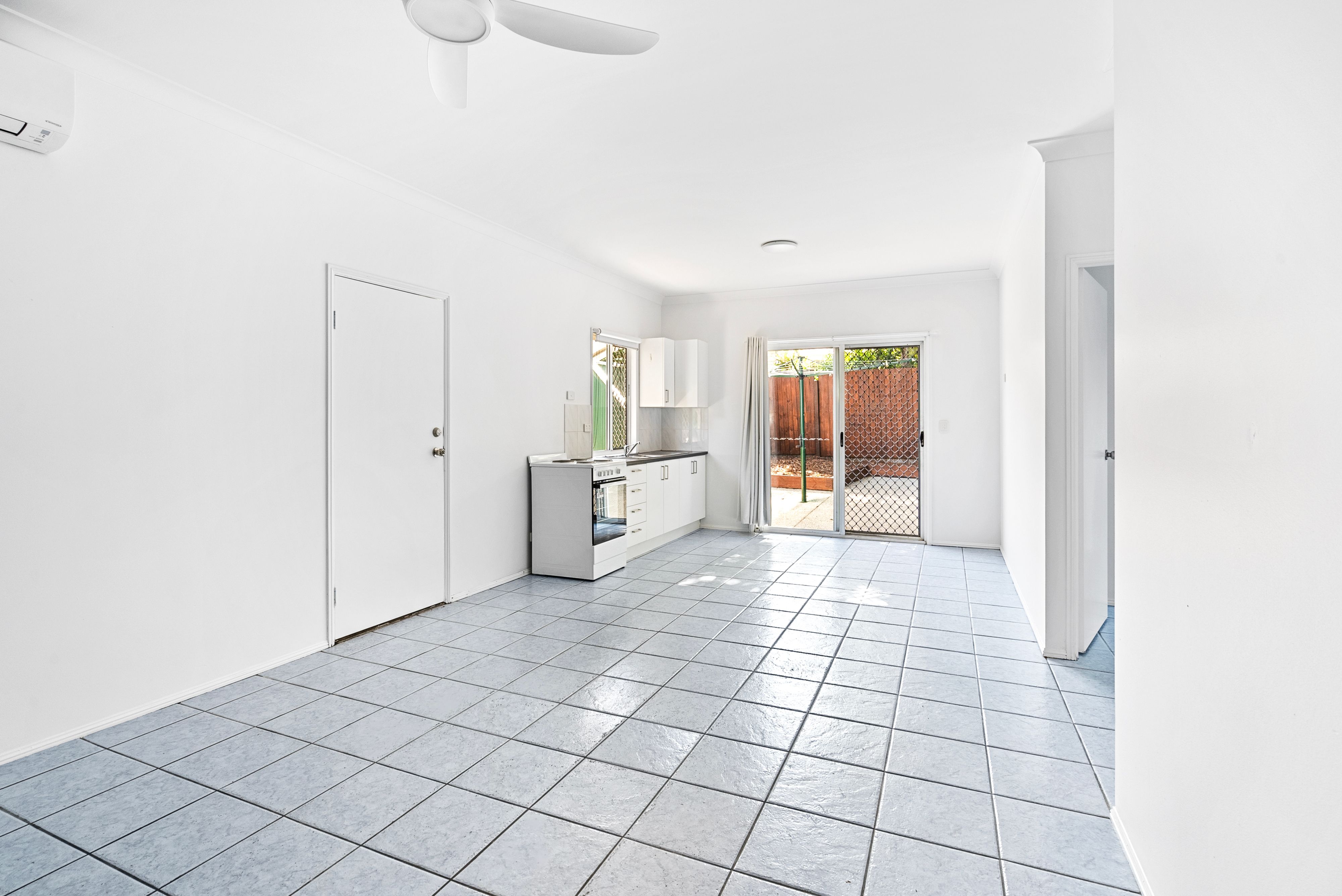 2/5 Spencer Street, Southport, QLD 4215