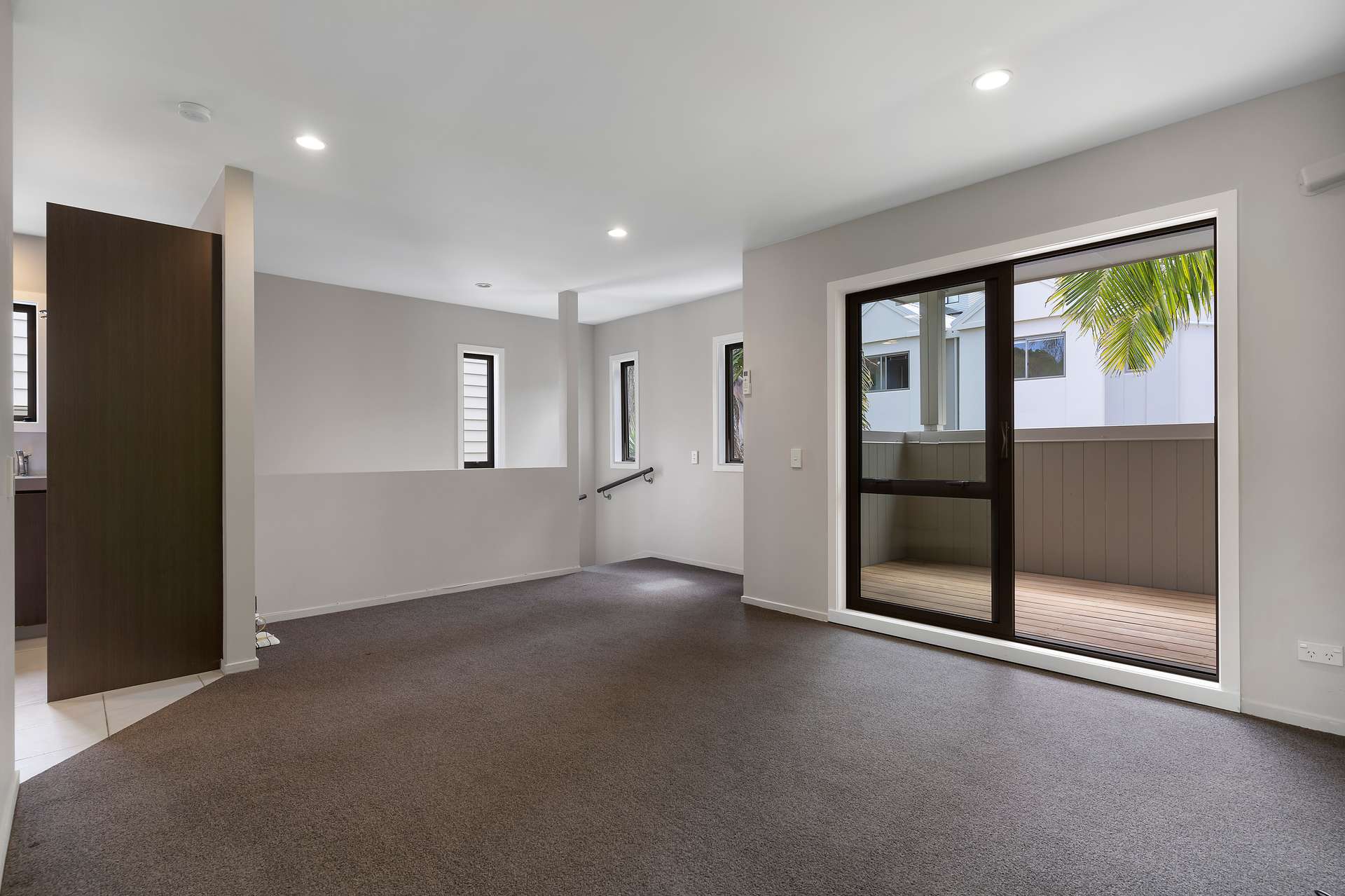 41B/21 Hunters Park Drive photo 3