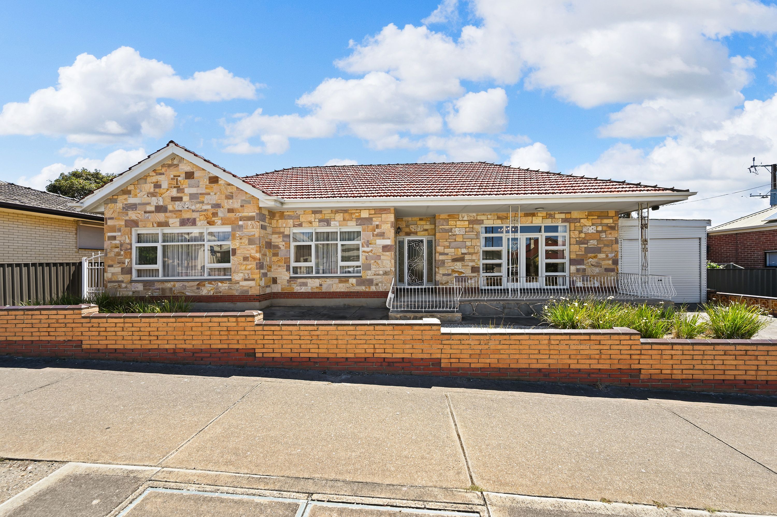 61 Hart Street — photo from Ray White Semaphore