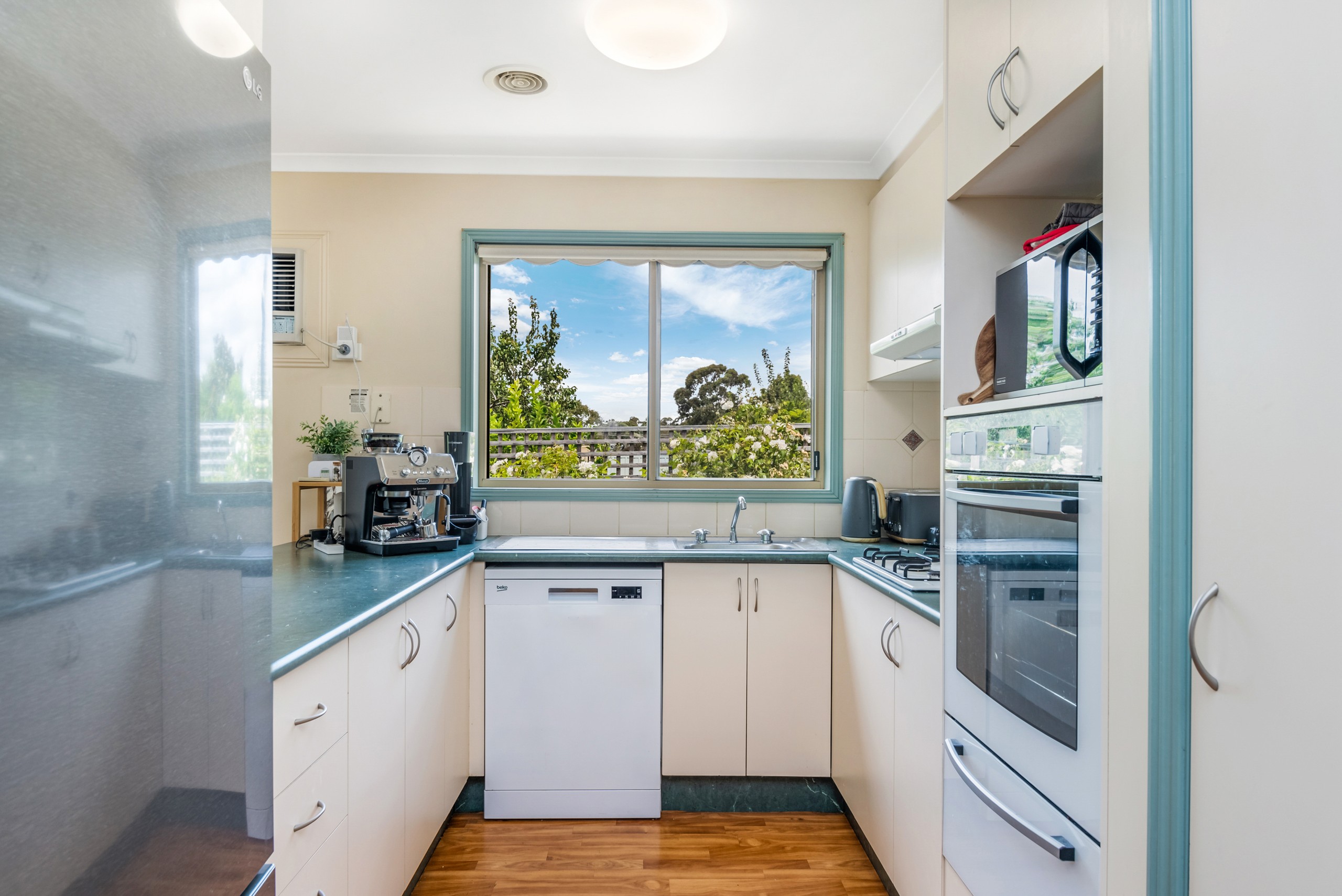 4/9 Saunders Street, West Bendigo, VIC 3550