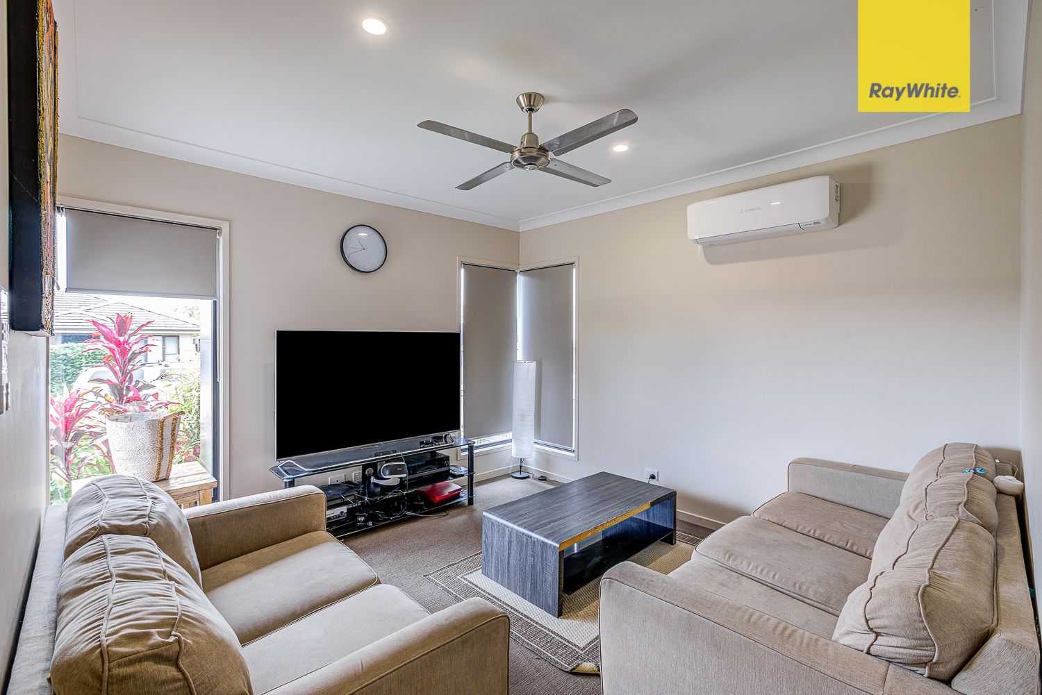 9 Derwent Close, Holmview, QLD 4207