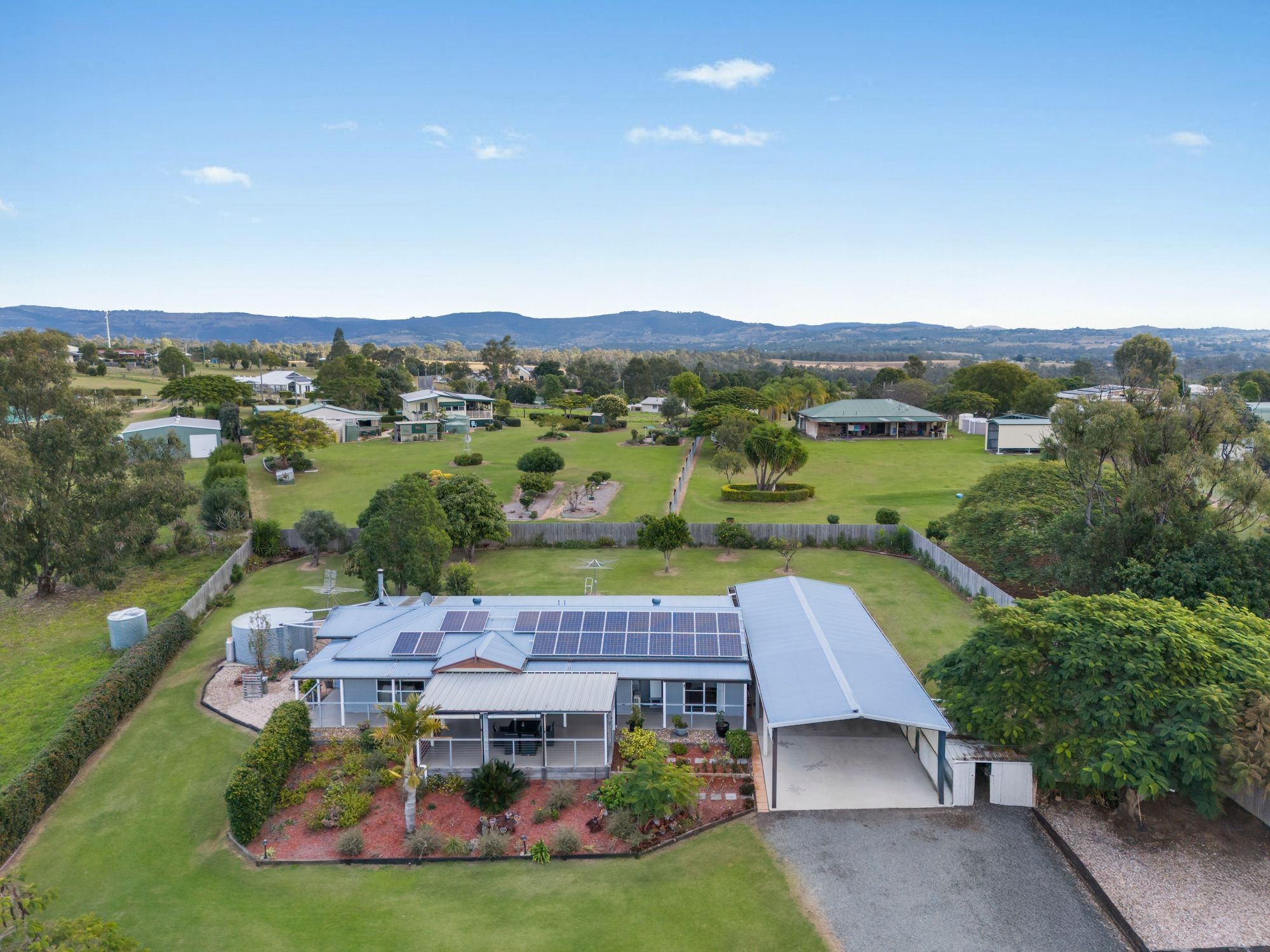 141 Lakes Drive, Laidley Heights, QLD 4341