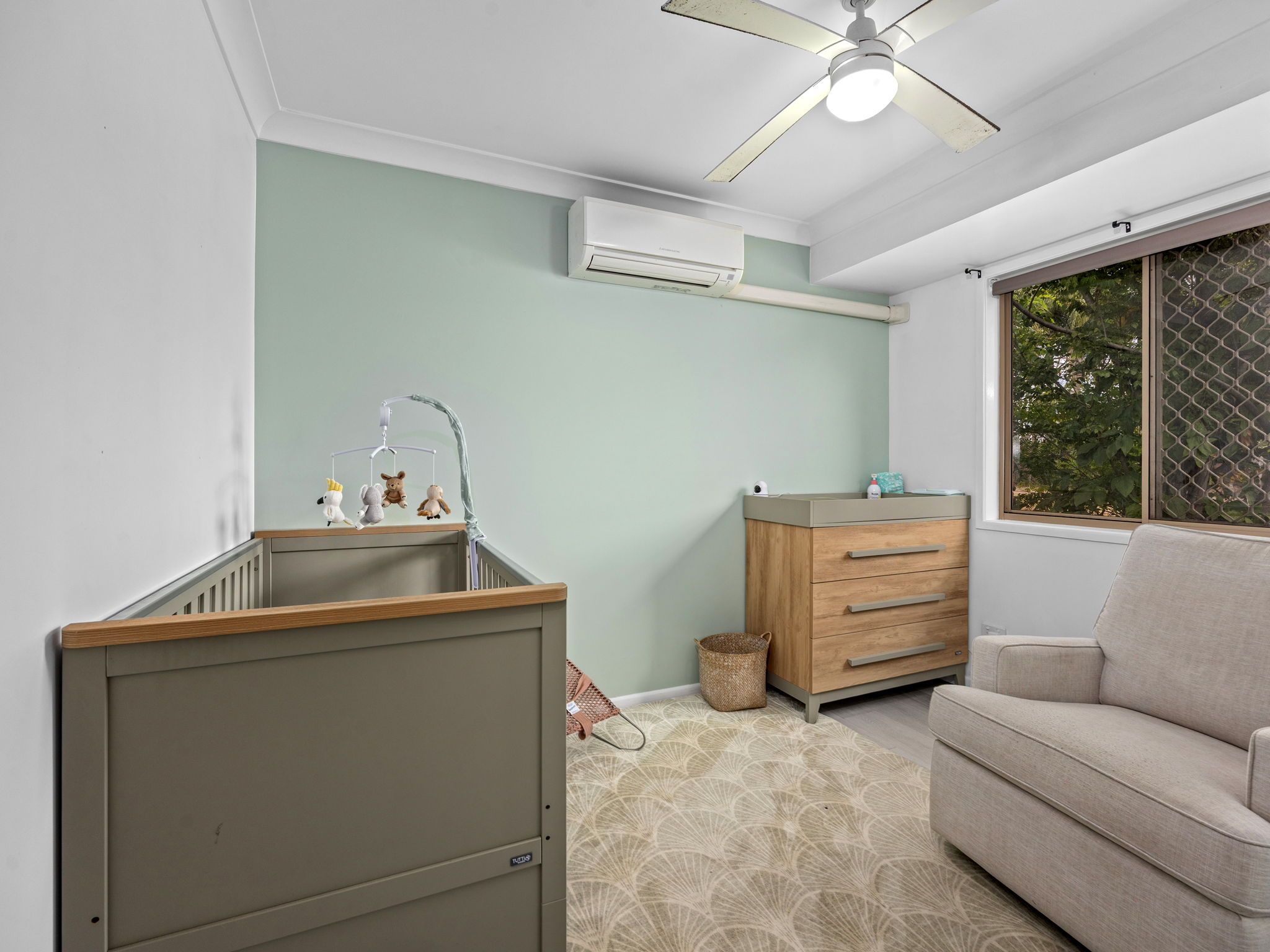 79 South Queensborough Parade — photo 11 of 24