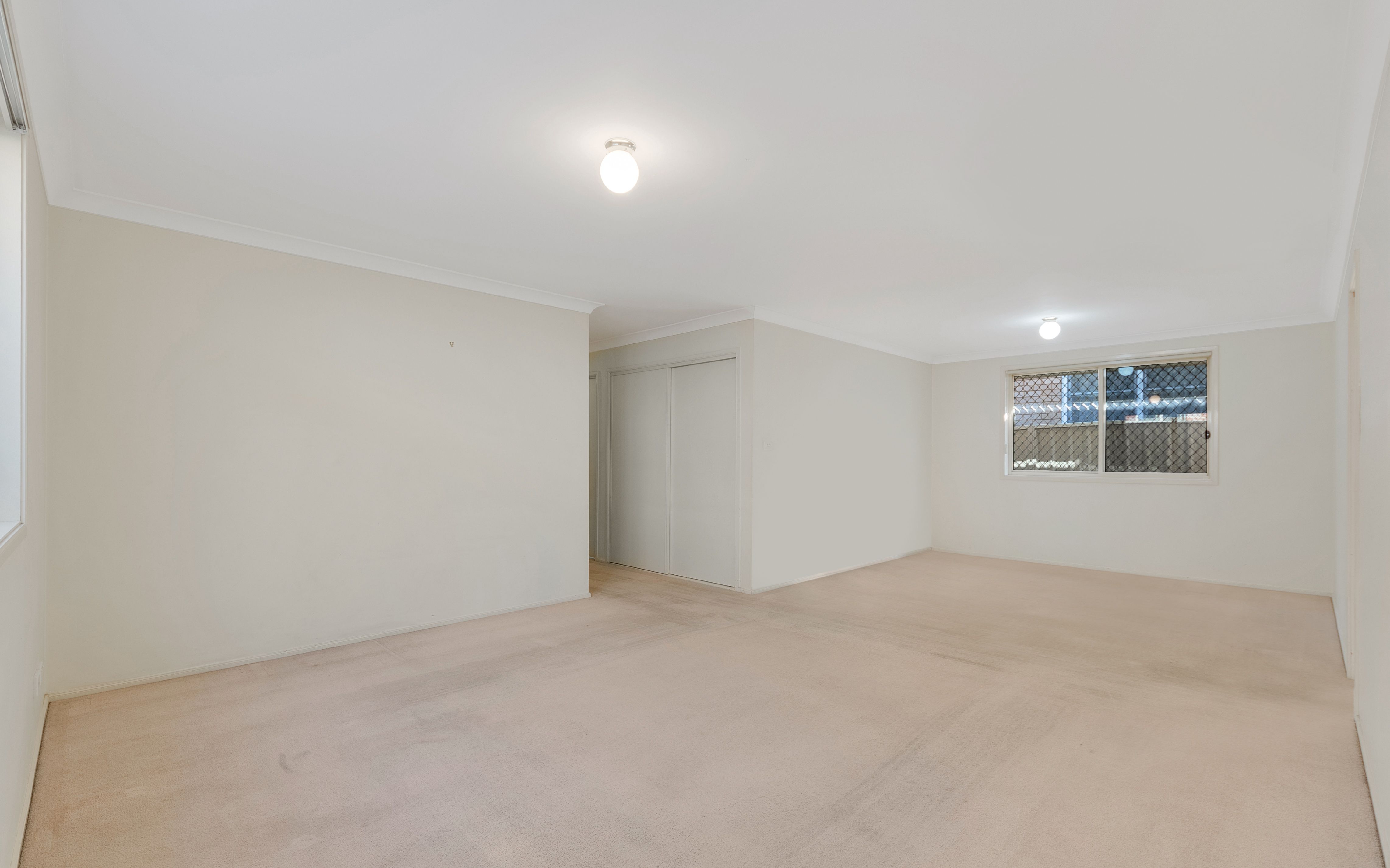 92A Canterbury Road, Glenfield, NSW 2167