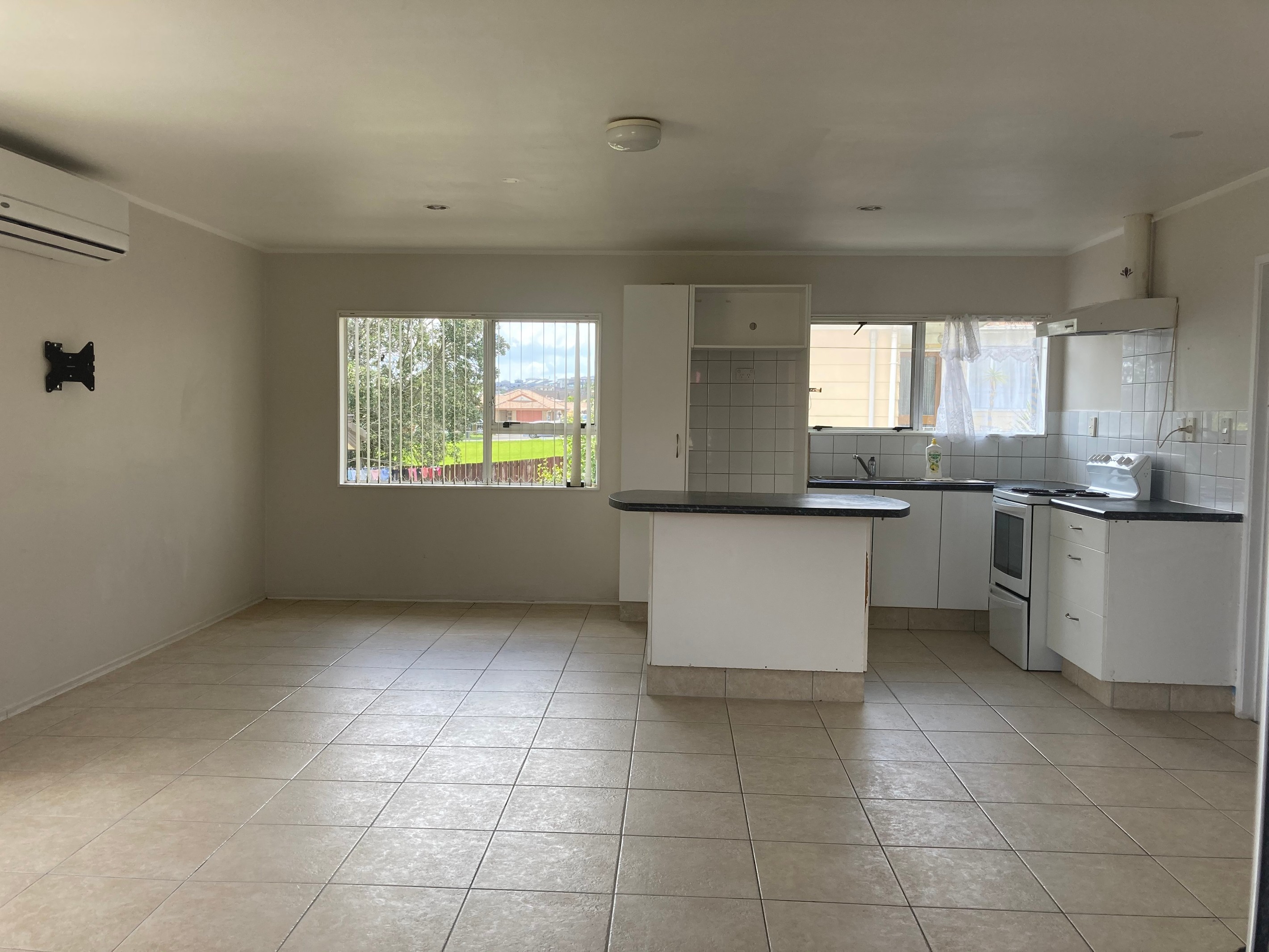 138 Boundary Road, Clover Park, Manukau City