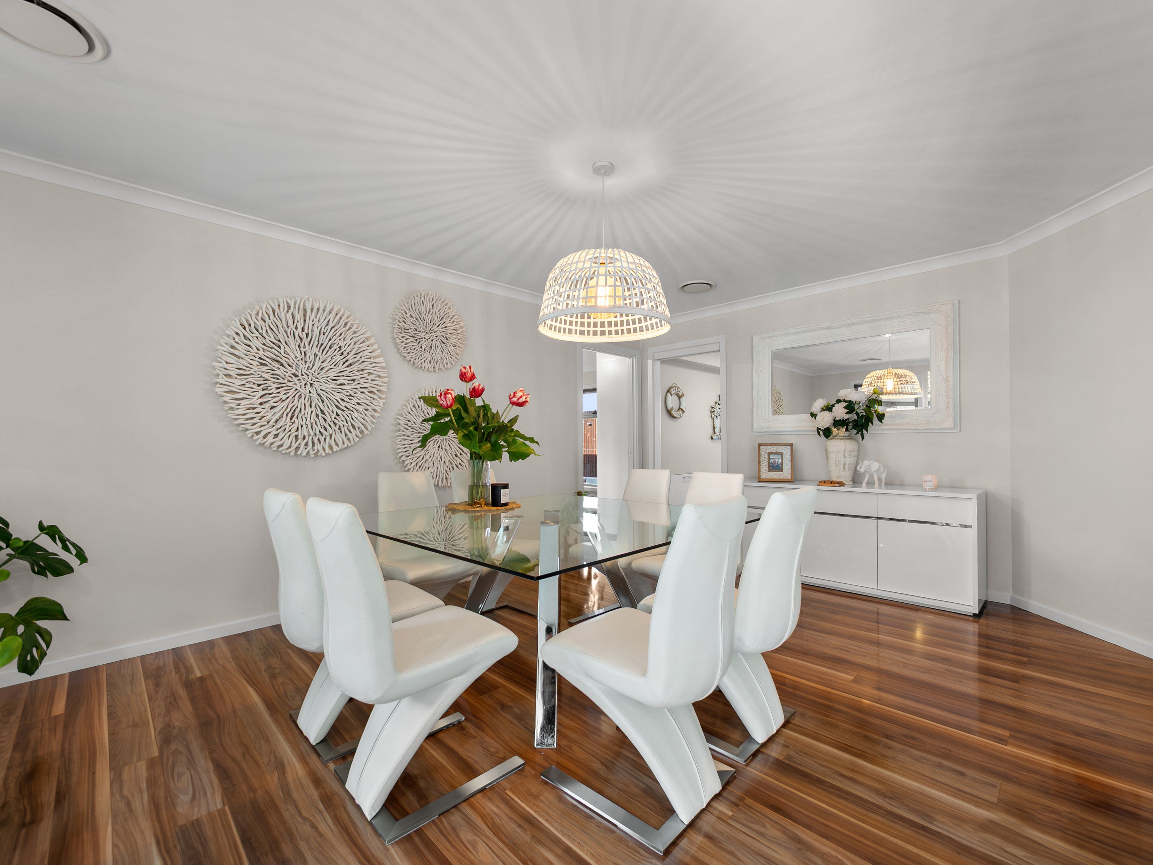 17 Poynton Close — photo 9 of 30