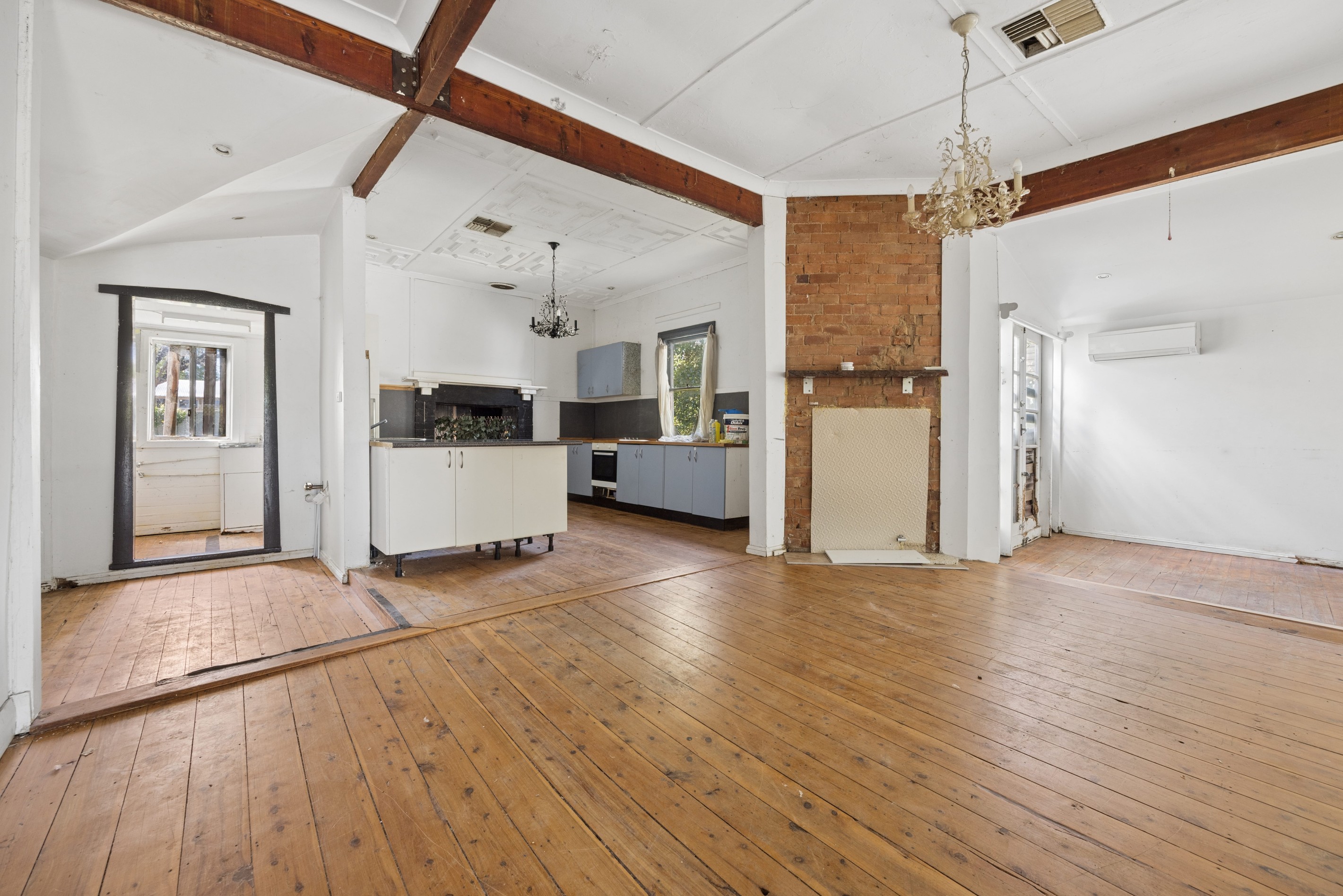31 Brock Street, Young, NSW 2594
