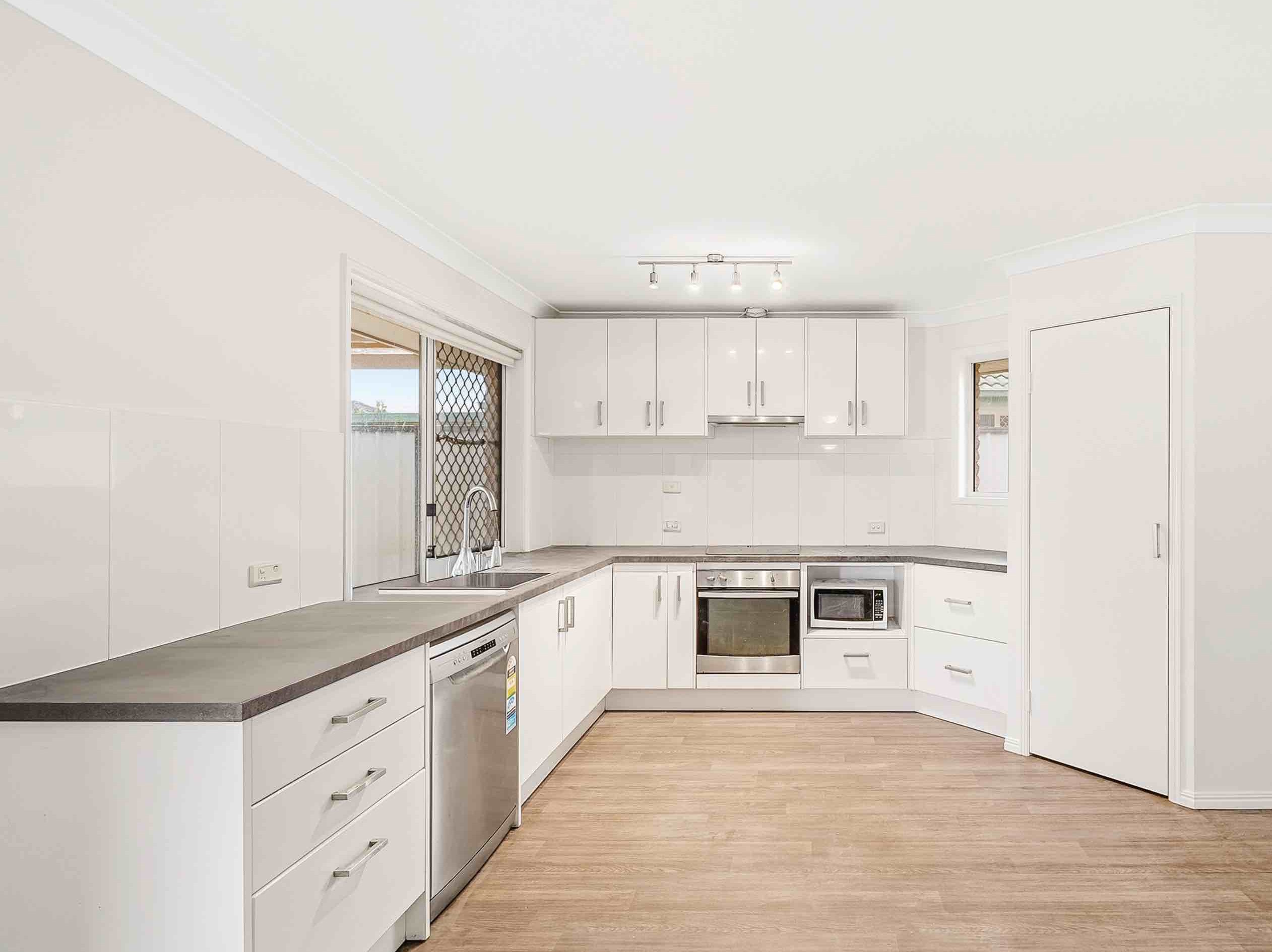 7 Knox Street, North Lakes, QLD 4509