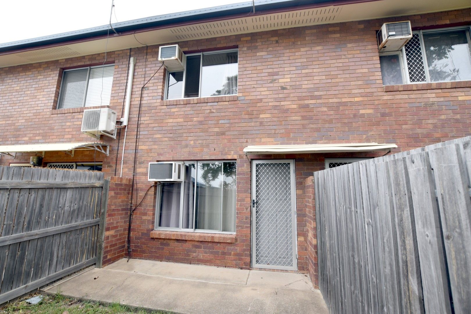 2/259 Auckland Street, South Gladstone, QLD 4680