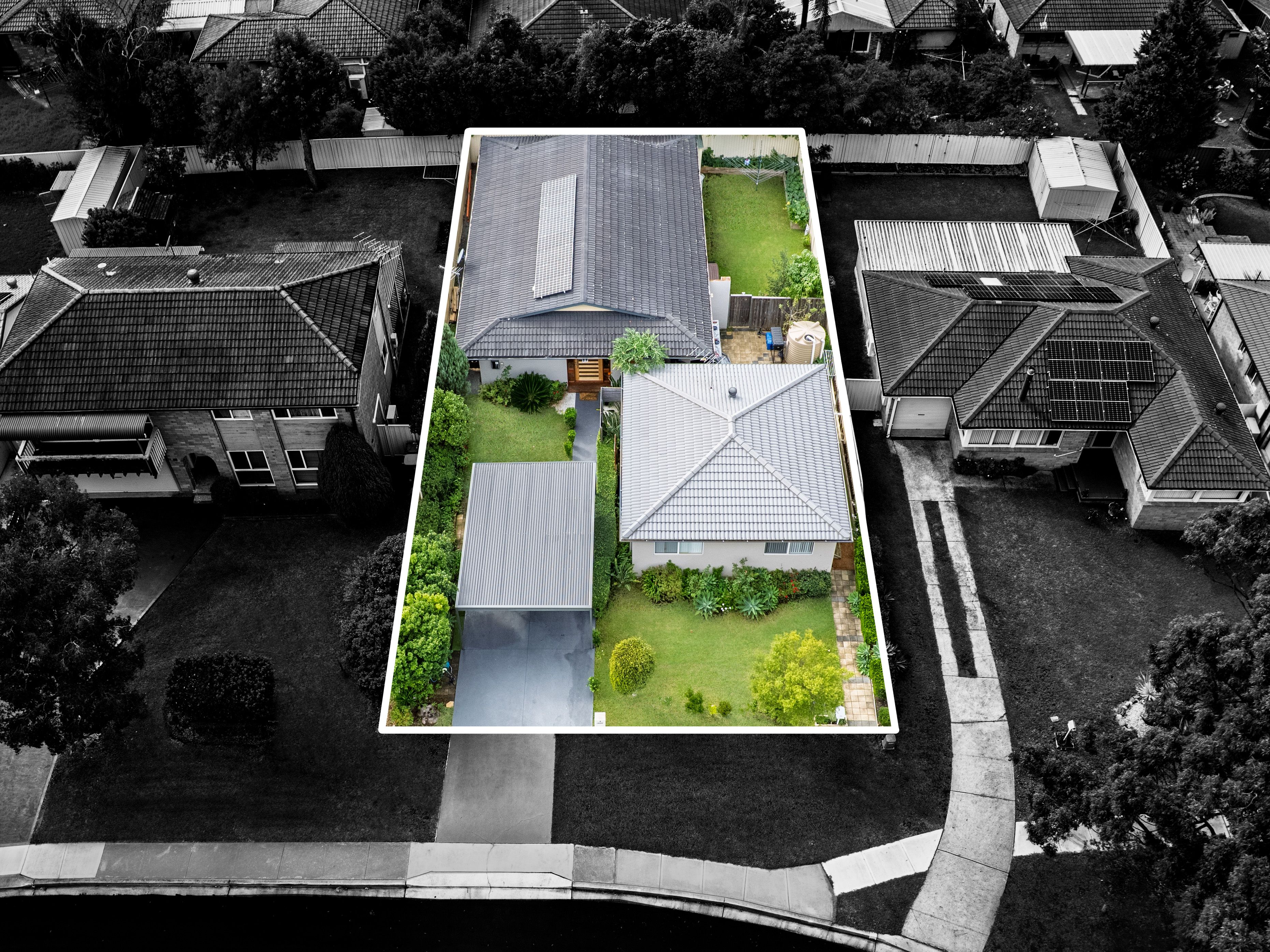 8 Cooradilla Place, Bradbury, NSW 2560