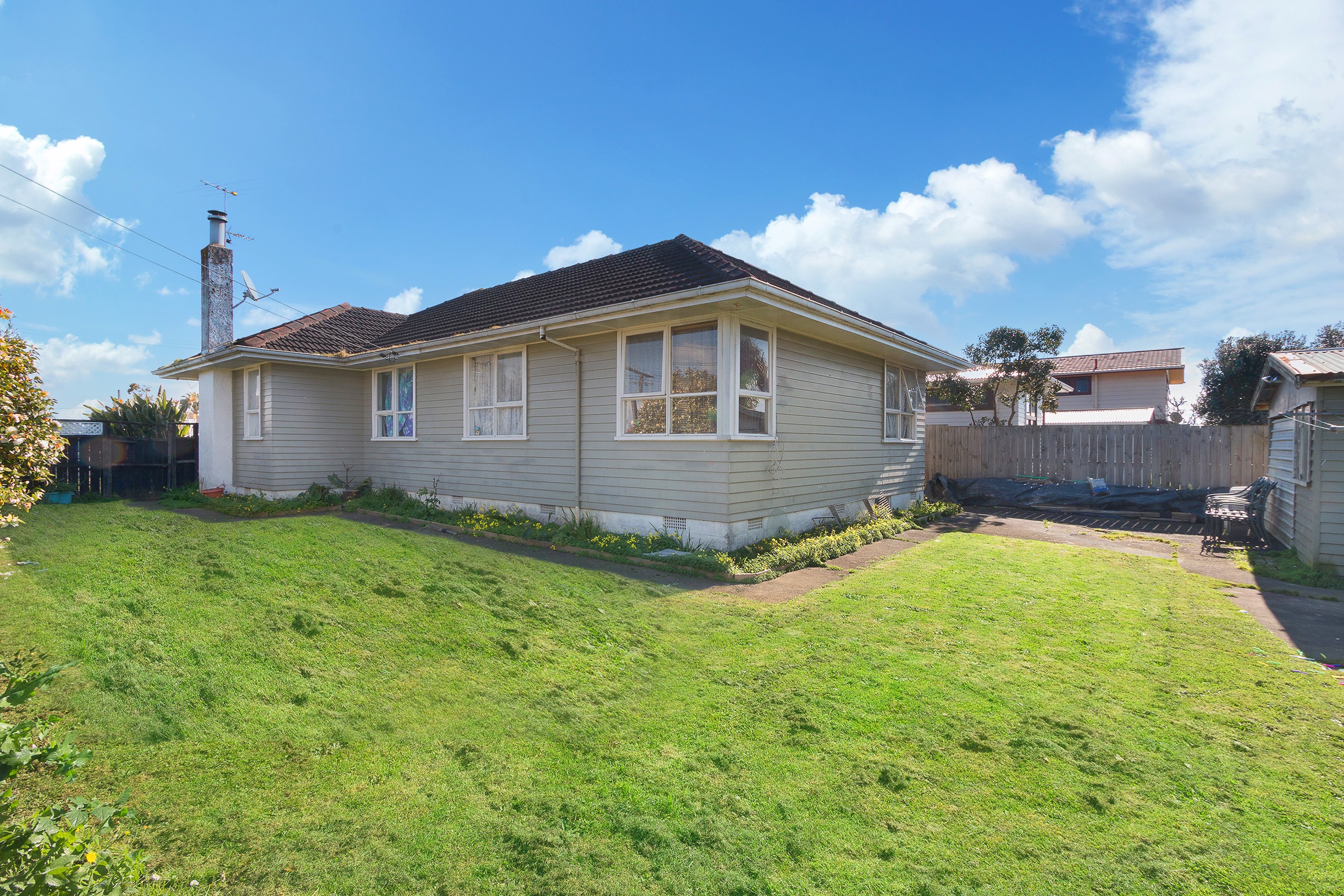 27 James Street, Mangere East, Manukau City