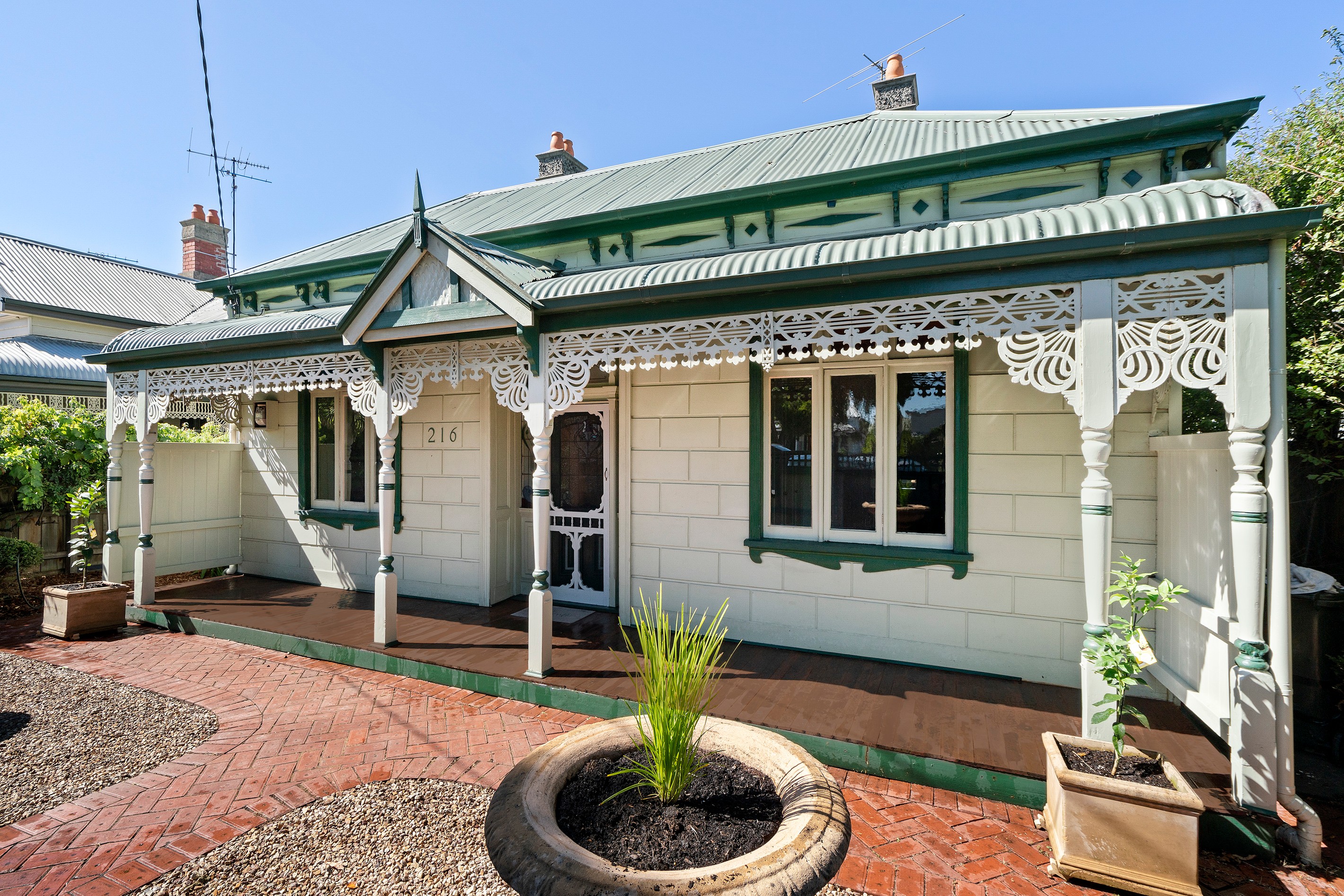 216 Melbourne Road, Williamstown, VIC 3016