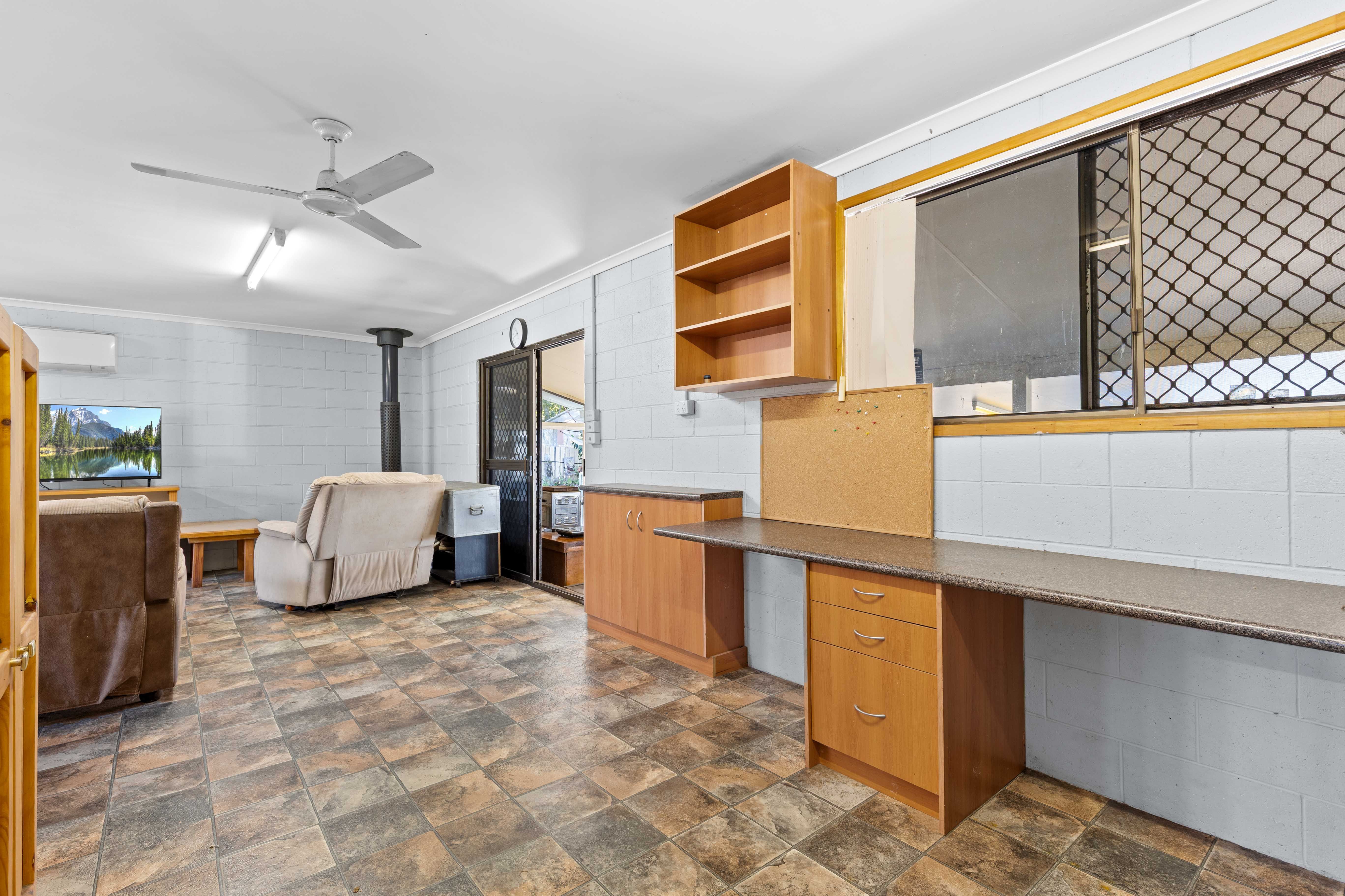 1131 Mungar Road — photo 15 of 23