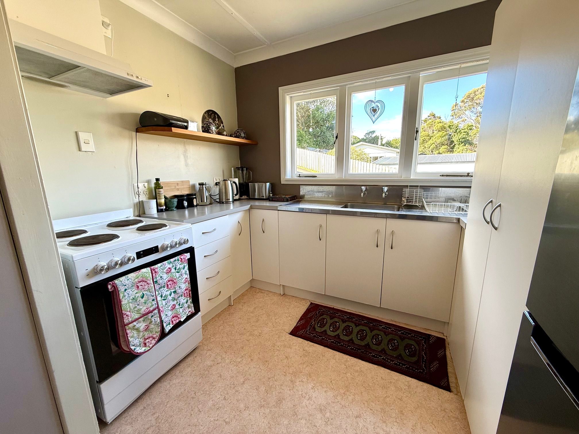 52A Main Road, Raglan, Waikato District