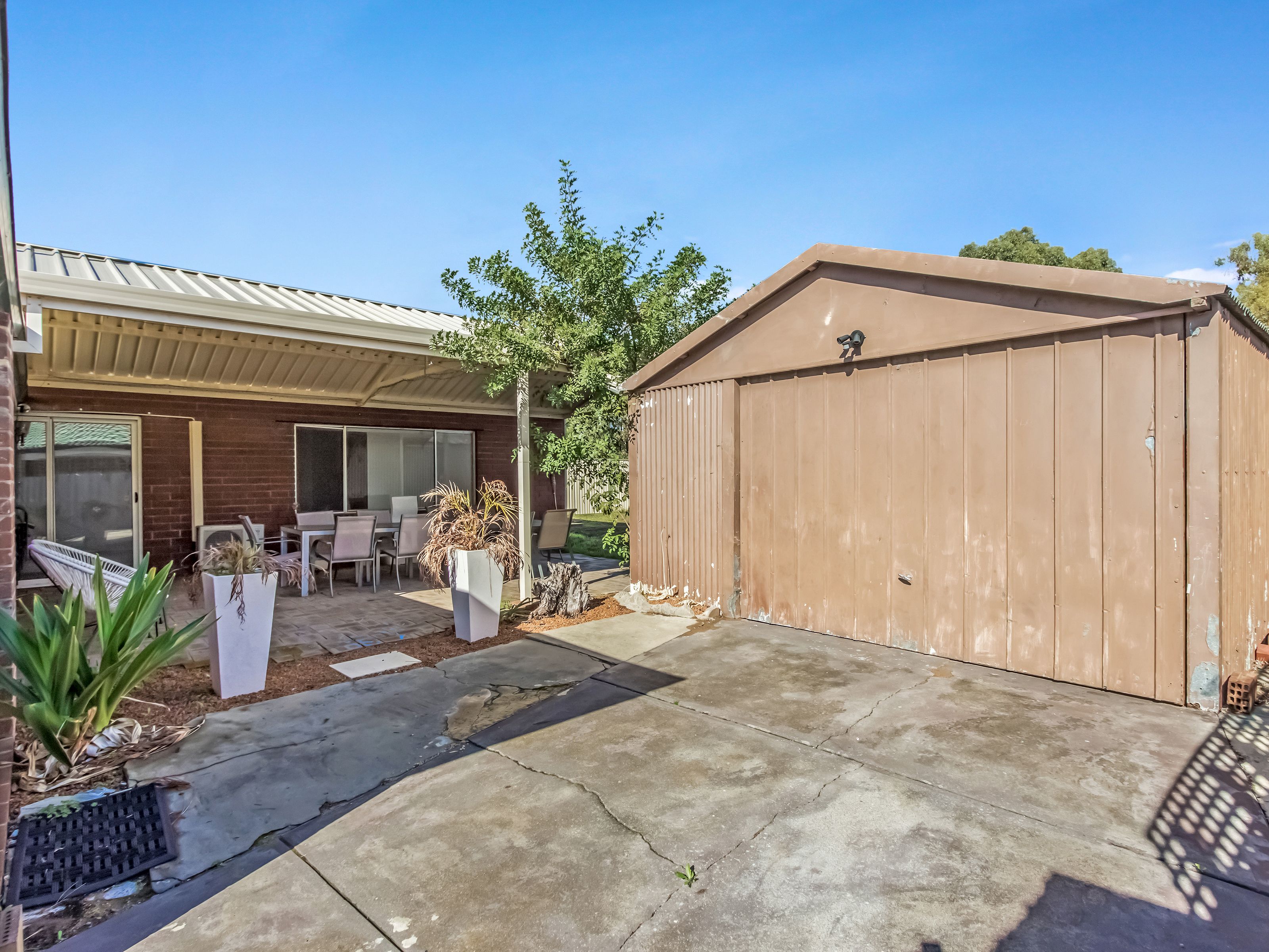 11 Unnaro Street, Hillman, WA 6168
