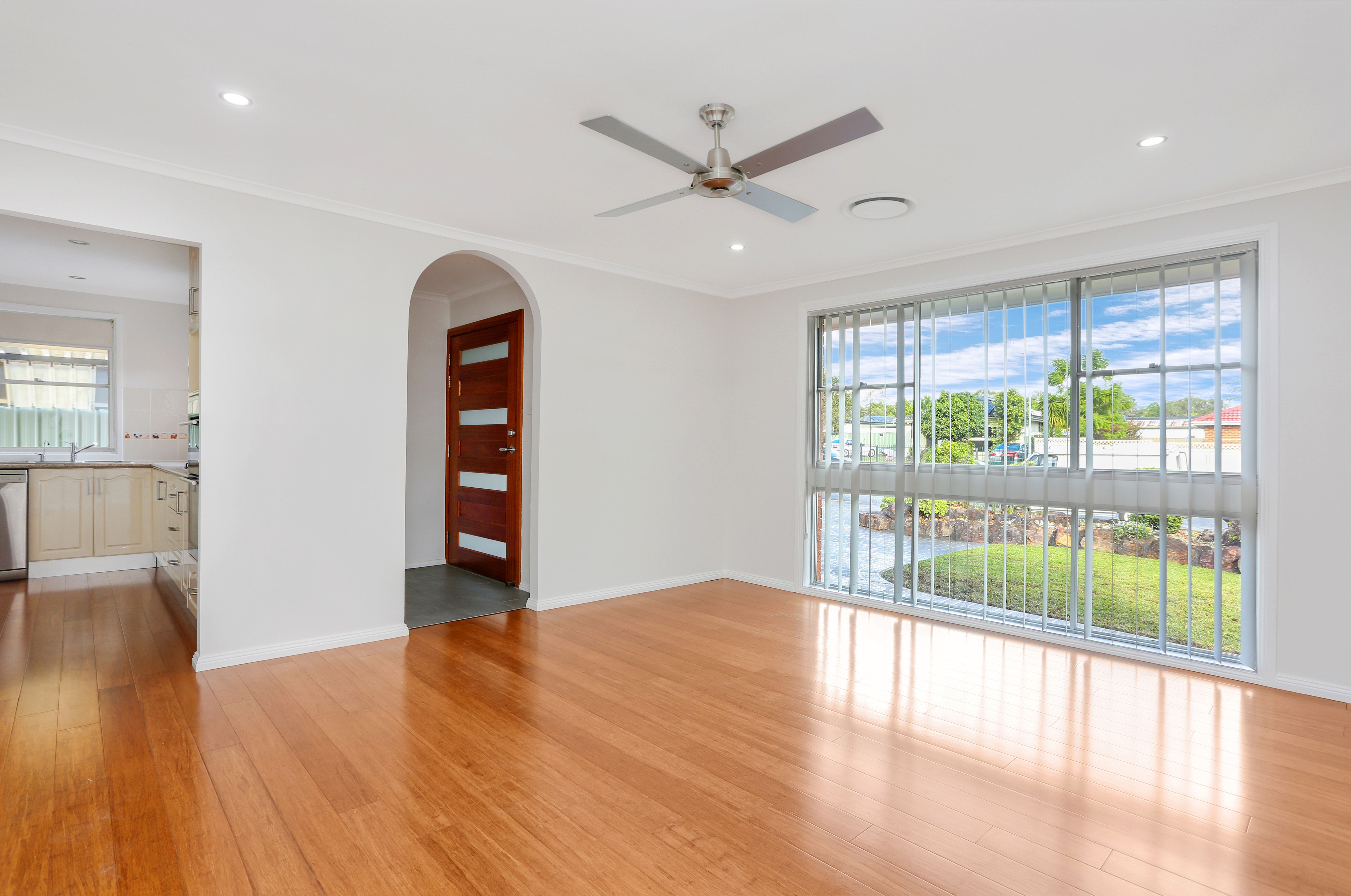 19 Charlton Place, St Clair, NSW 2759