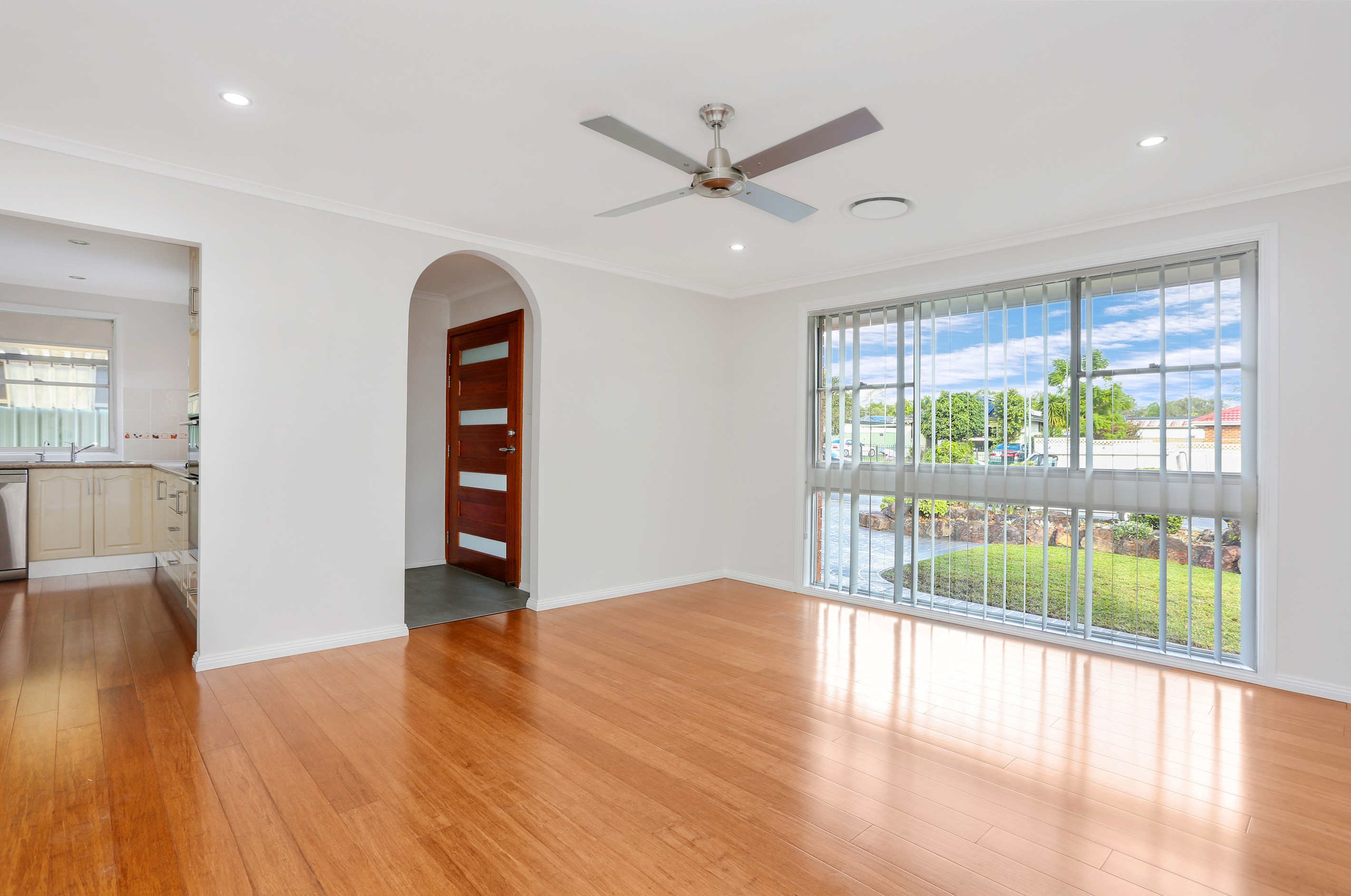 19 Charlton Place, St Clair, NSW 2759
