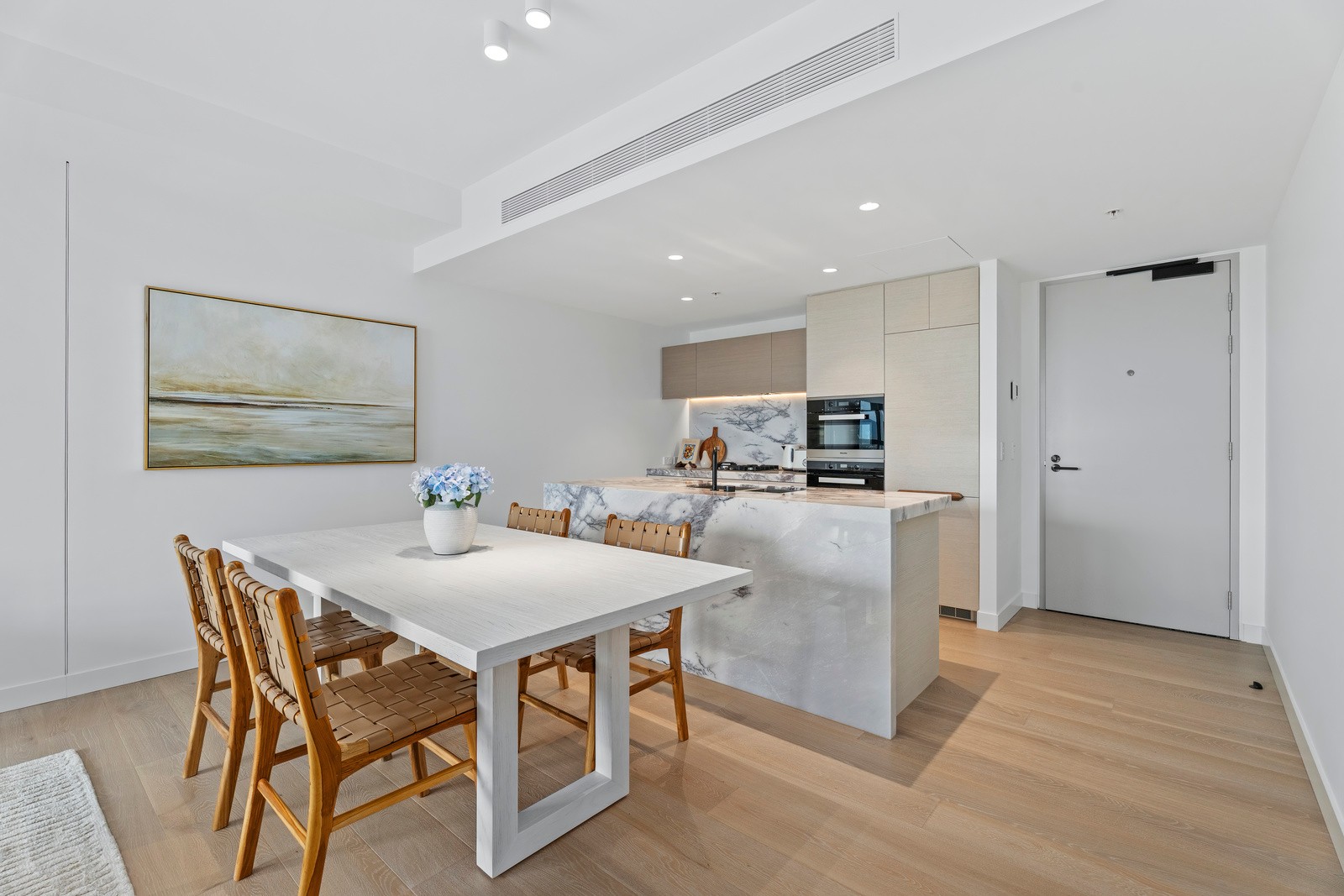 12201/36 Old Burleigh Road, Surfers Paradise, QLD 4217