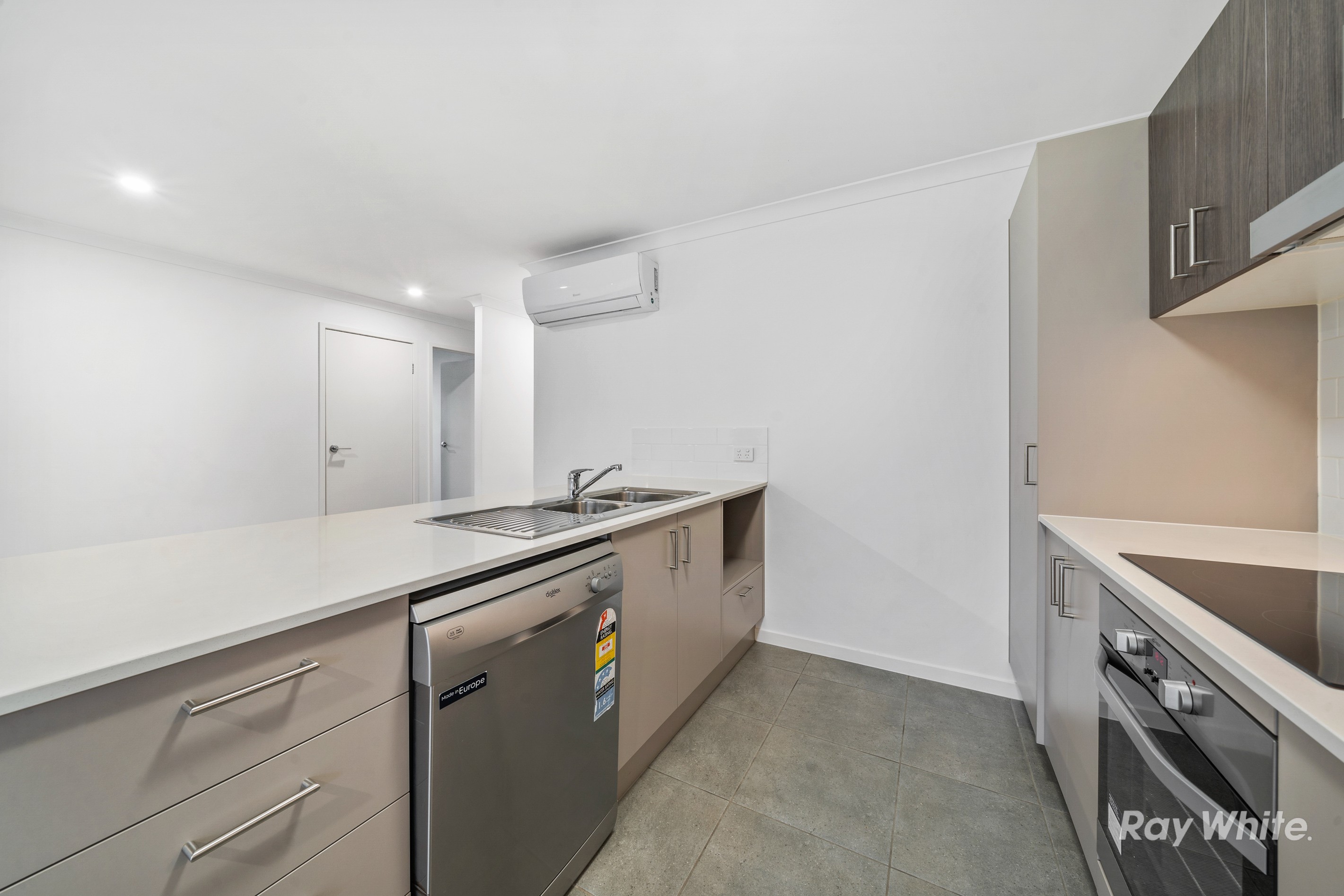 5 Bignell Circuit, Greenbank, QLD 4124