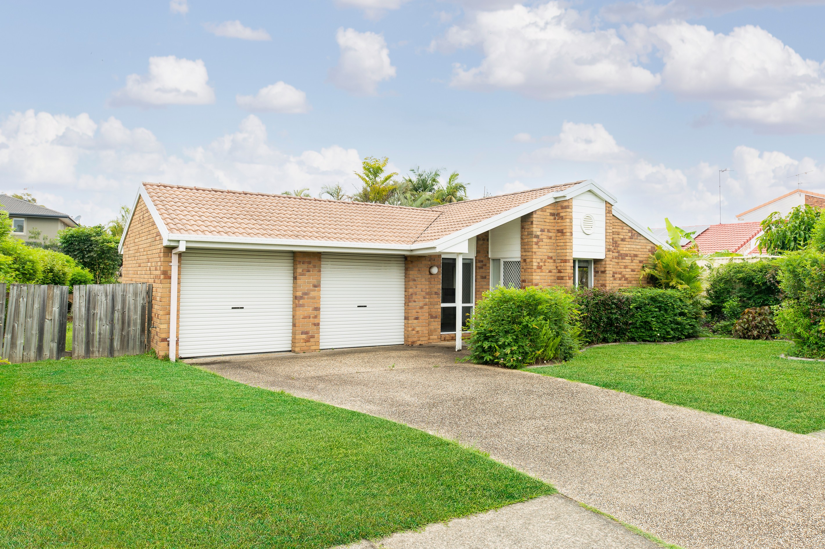 15 Allied Drive, Arundel, QLD 4214