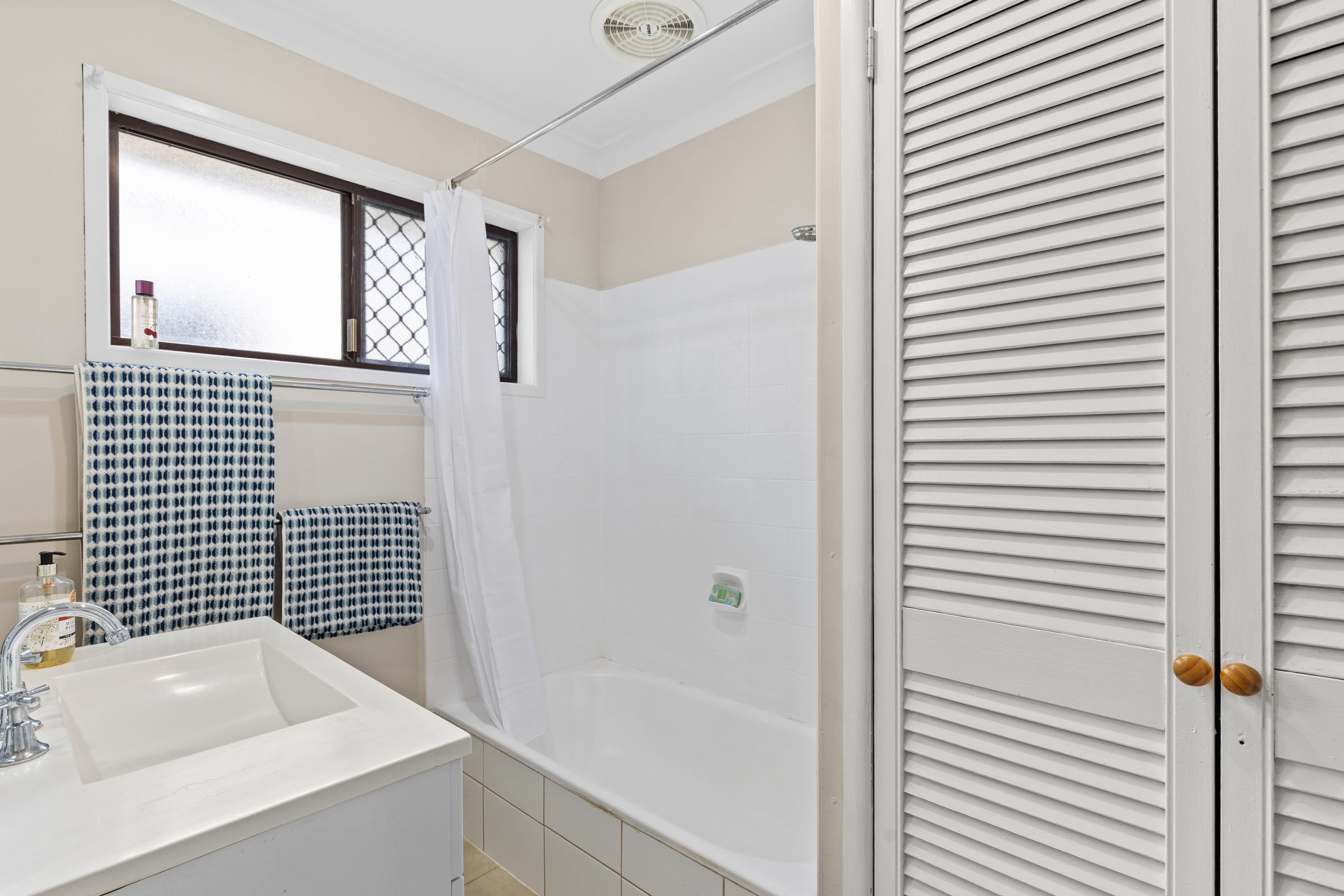 56 Fort Lane — photo 7 of 20