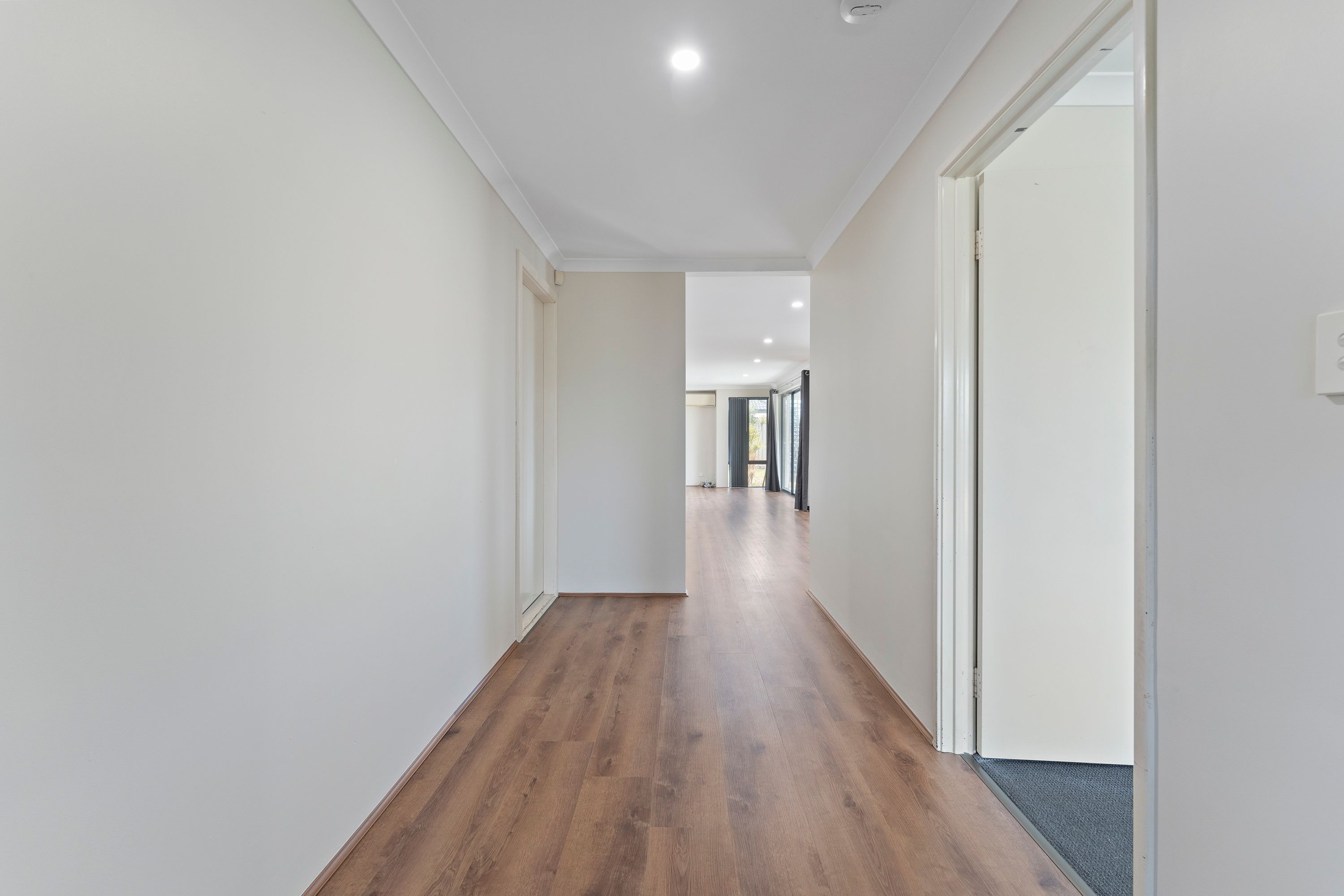 2 Lucky Bay Road, Secret Harbour, WA 6173