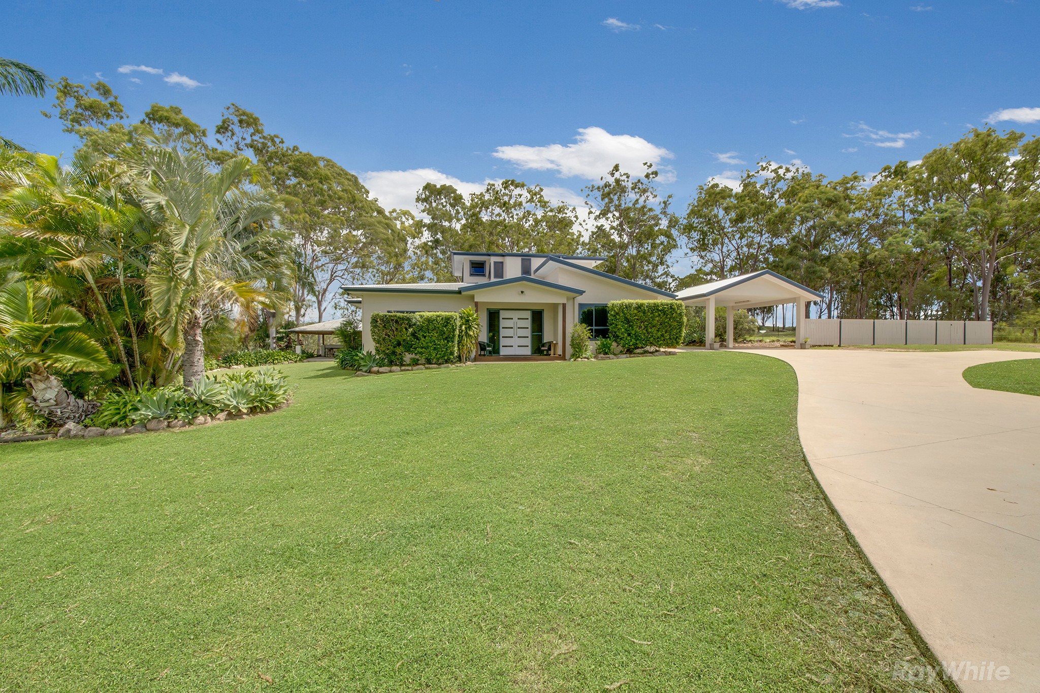 206 Awoonga Dam Road, Benaraby, QLD 4680