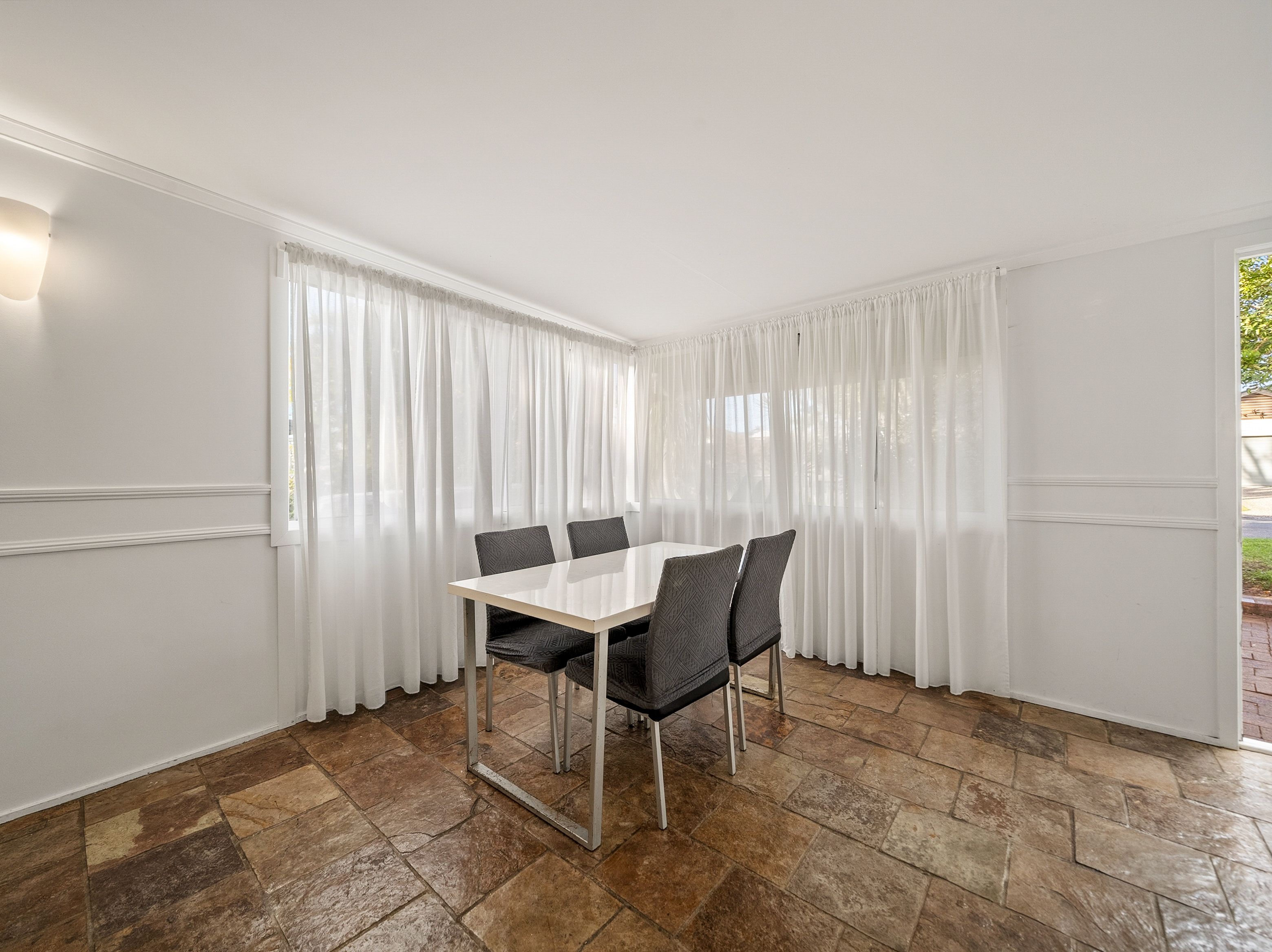 37 Lucas Street — photo 6 of 23