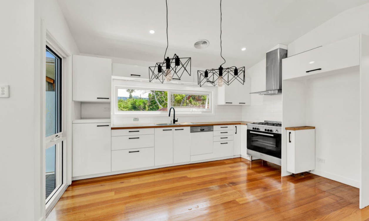 39A Hawthorn Road — photo 3 of 13