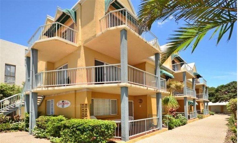 2/79 Esplanade, Golden Beach, QLD 4551