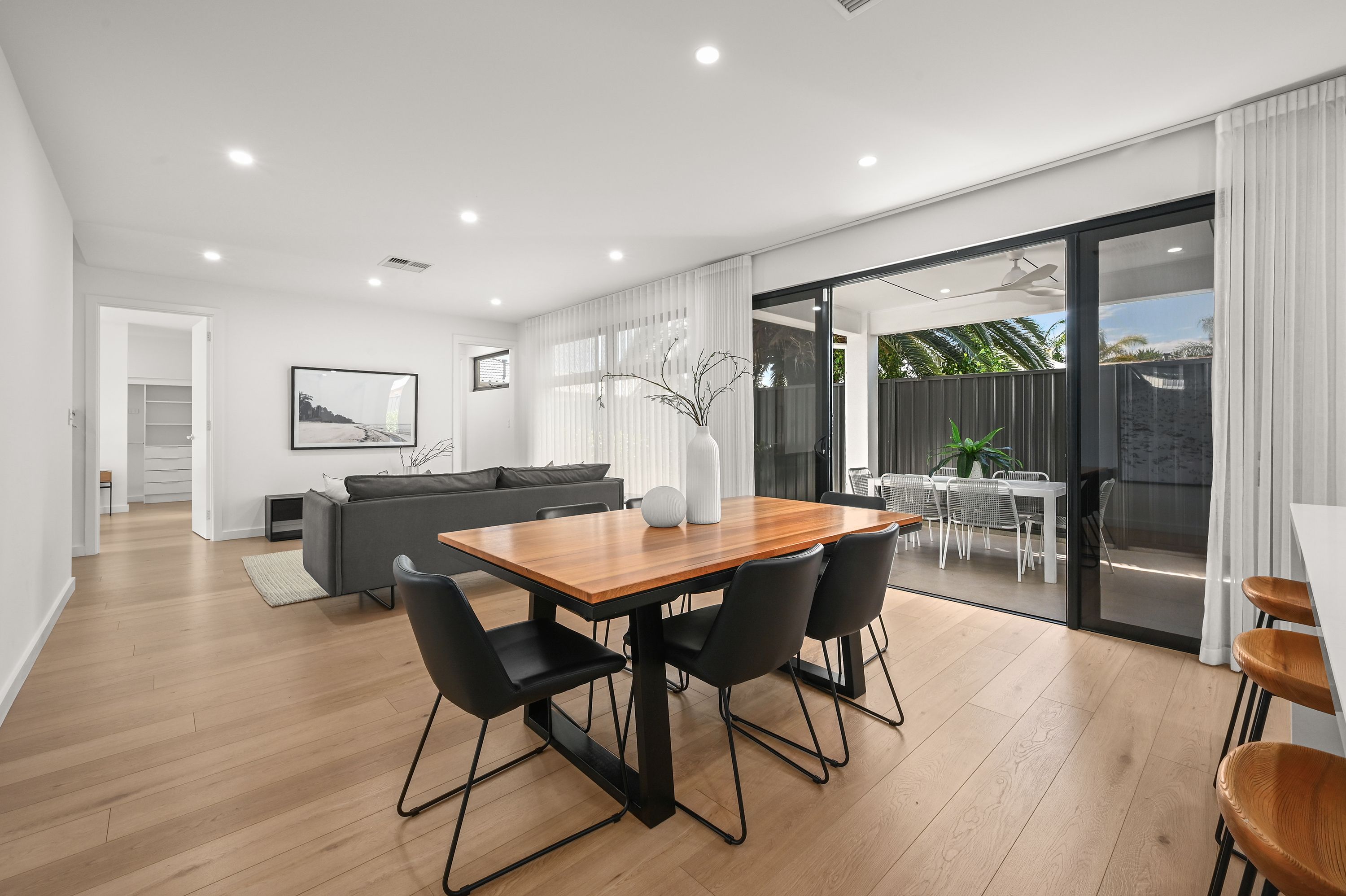 39 Galway Terrace — photo 8 of 25