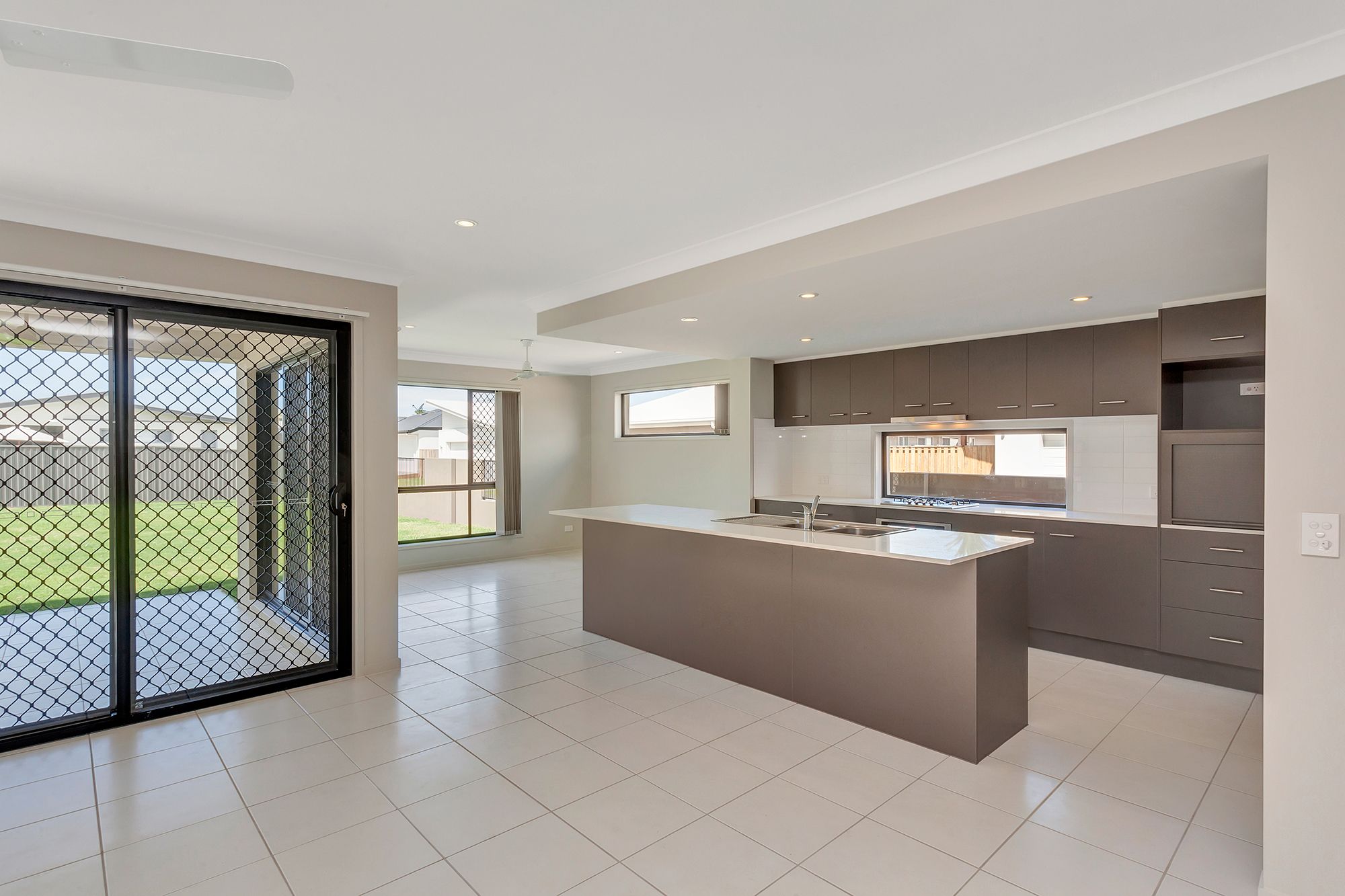 3 Catana Crescent, Hope Island, QLD 4212