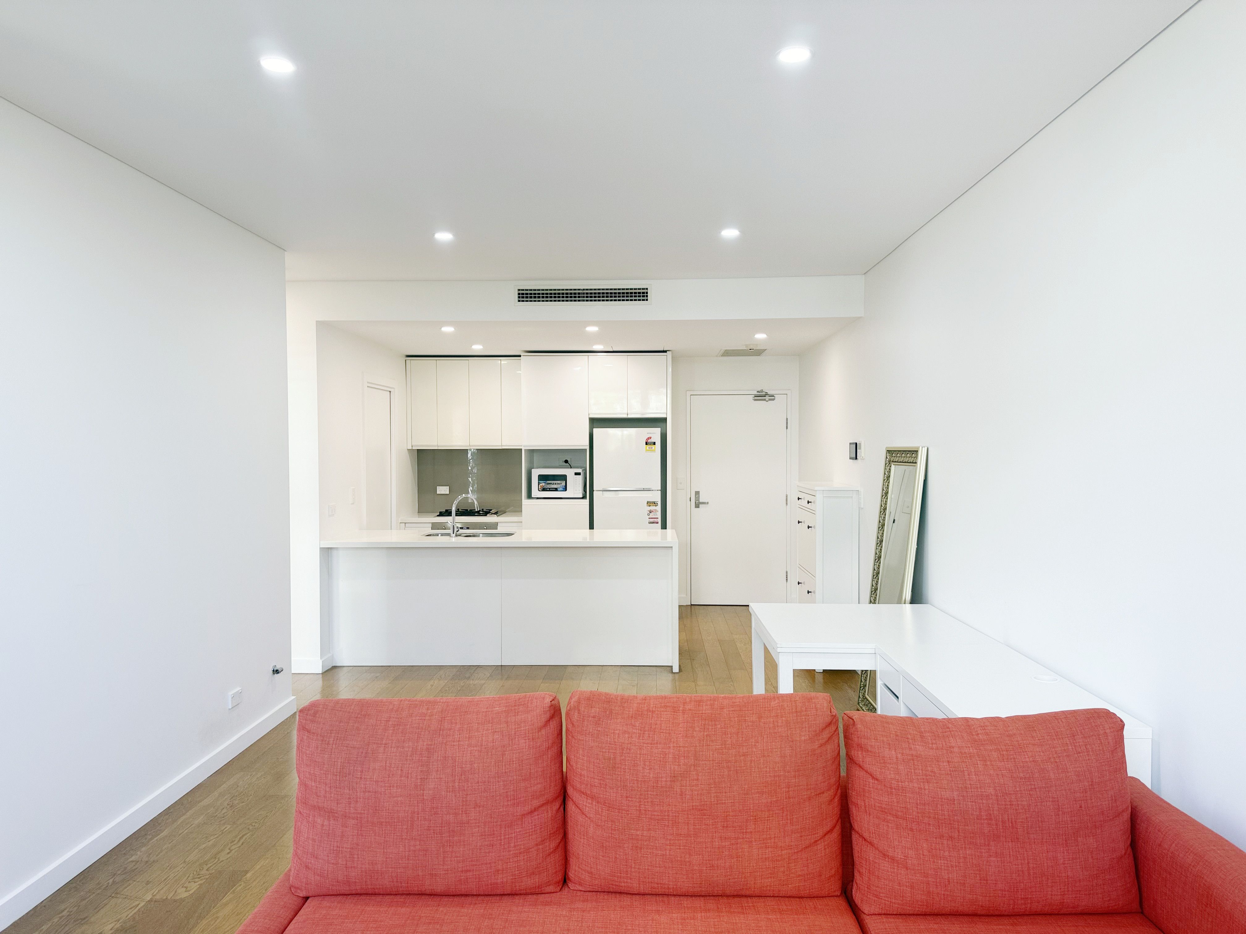 701/42 Shoreline Drive — photo 6 of 11