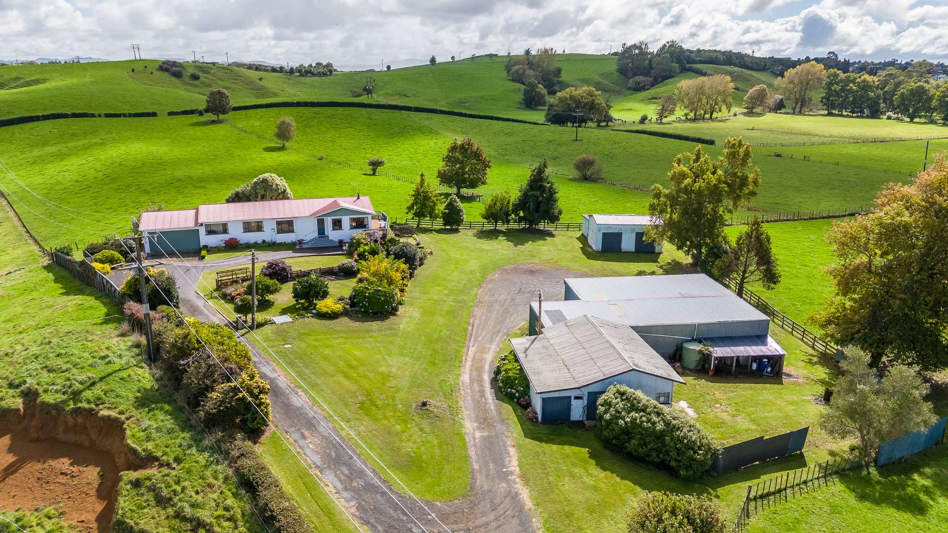 294 Tuhikaramea Road photo 20