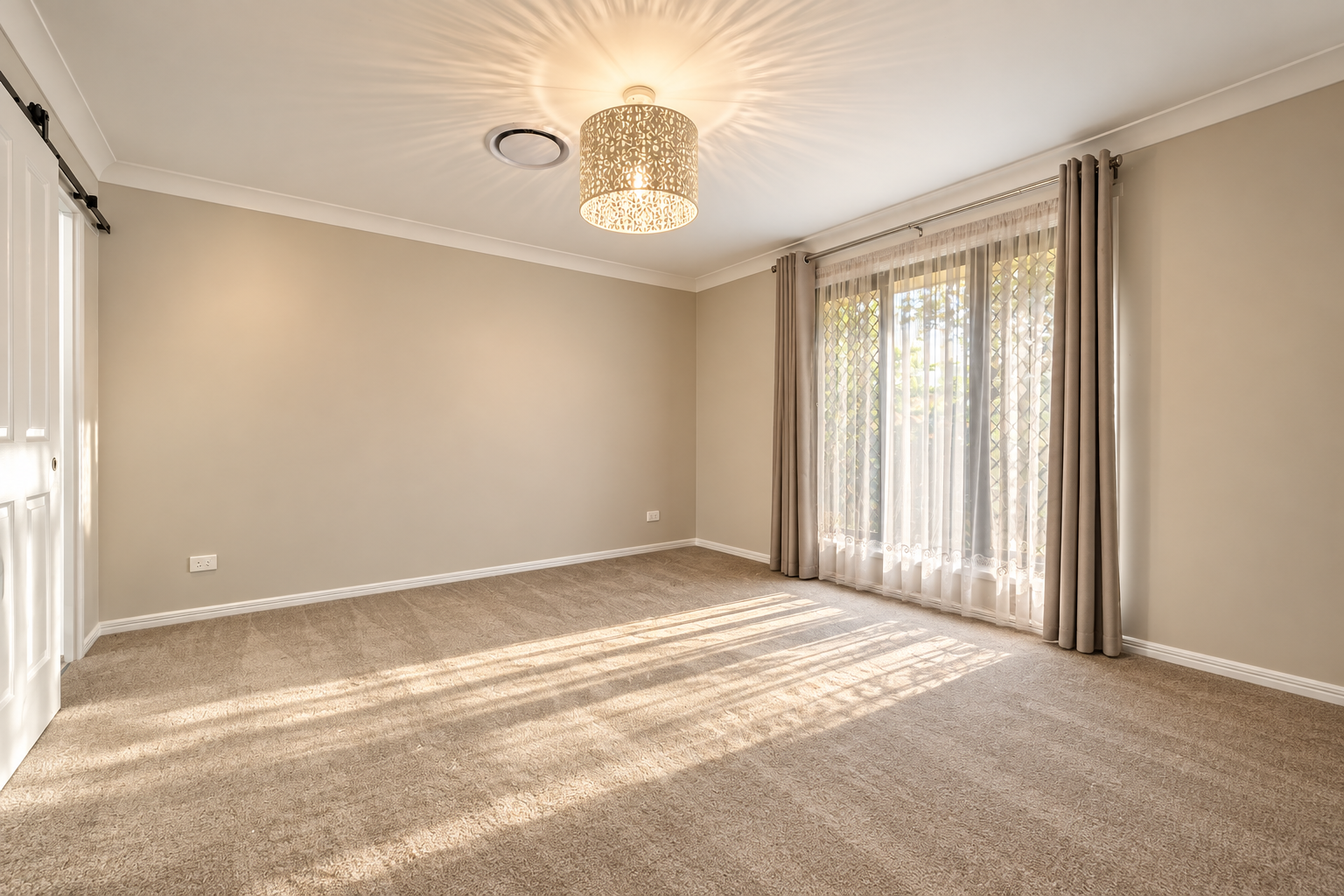 16 Canterbury Close — photo 8 of 17