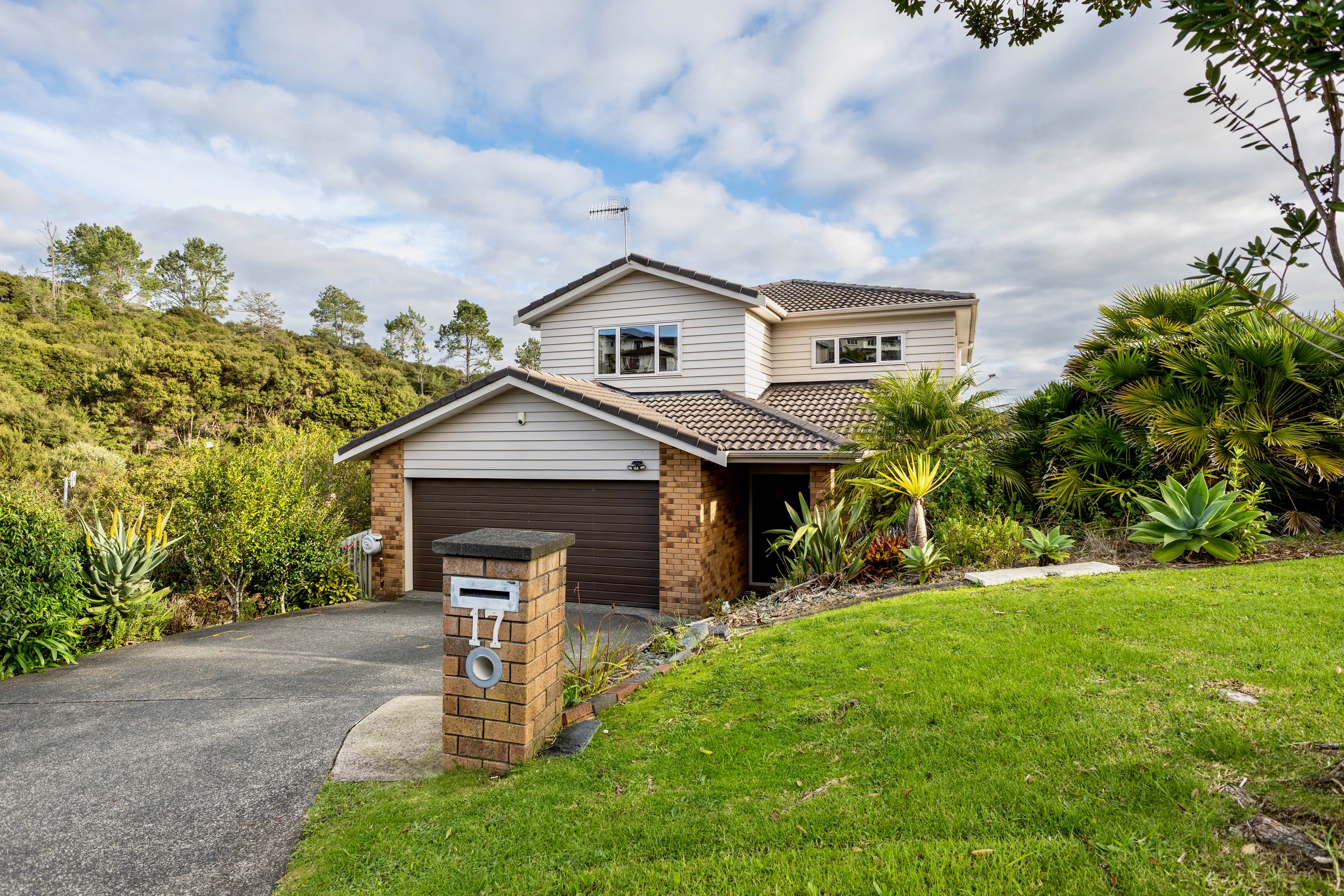 17 Carol Lee Place, Albany, North Shore City