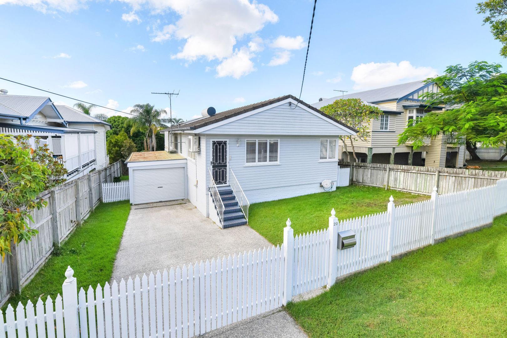 20 Dorothy Street, Camp Hill QLD 4152