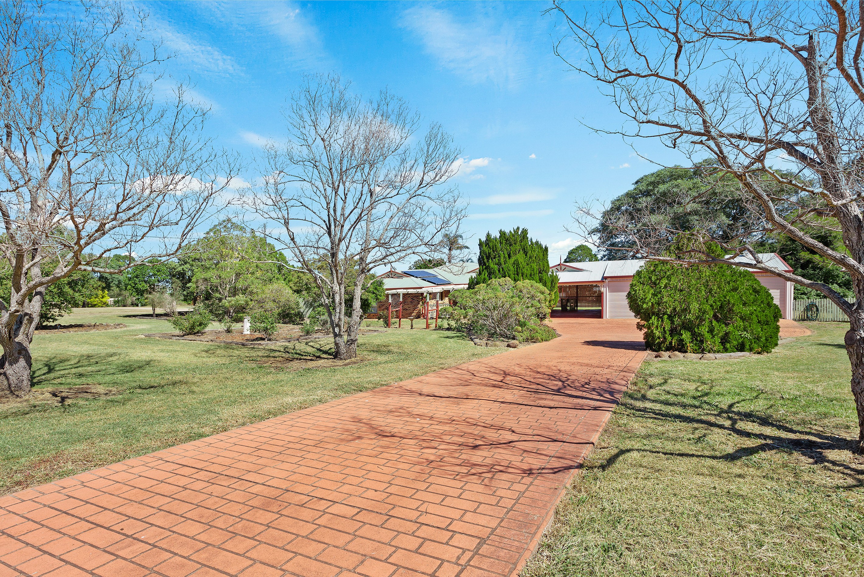 47 Panorama Drive, Glenvale, QLD 4350