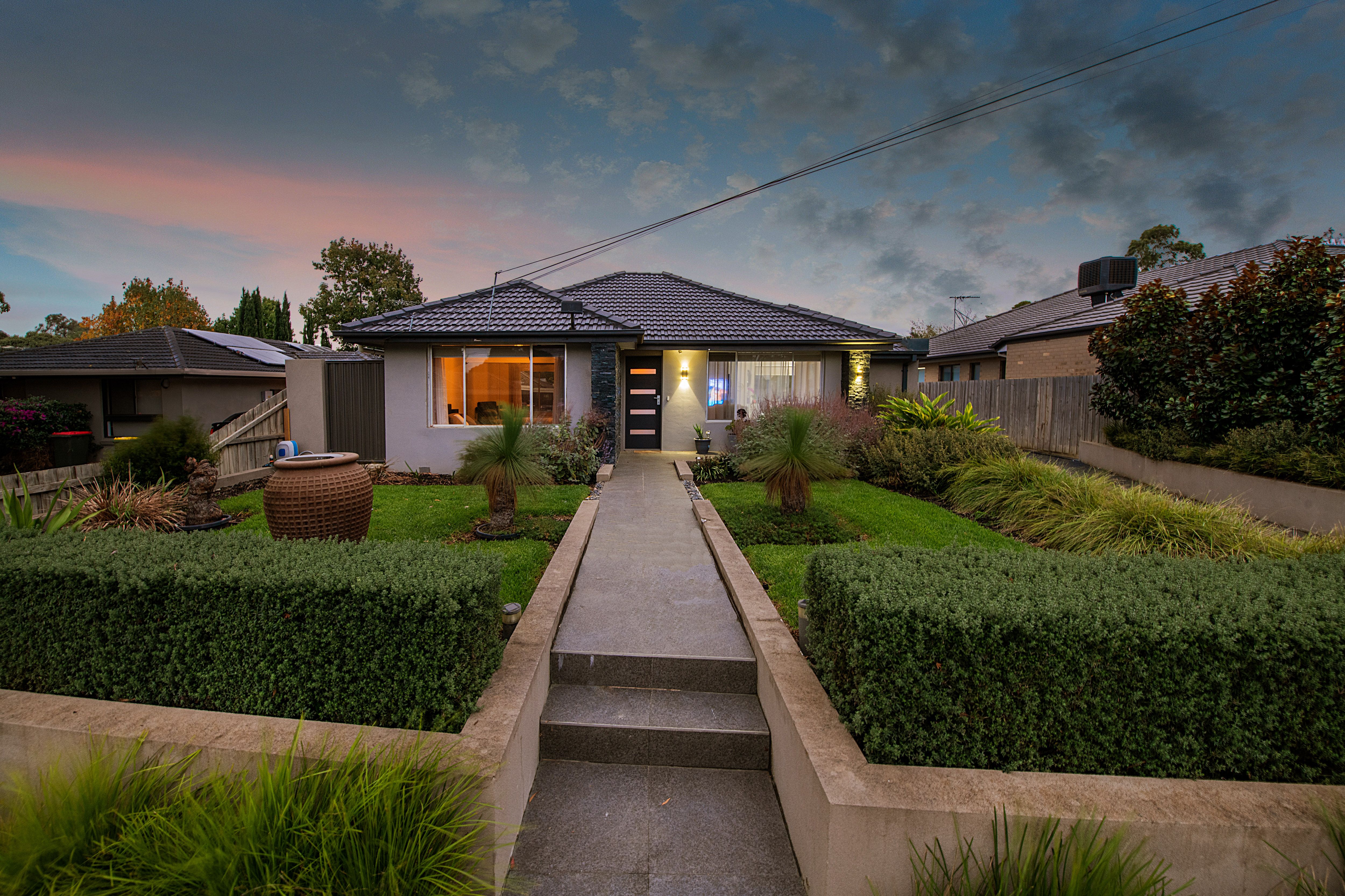 16 Harwell Road, Ferntree Gully VIC 3156