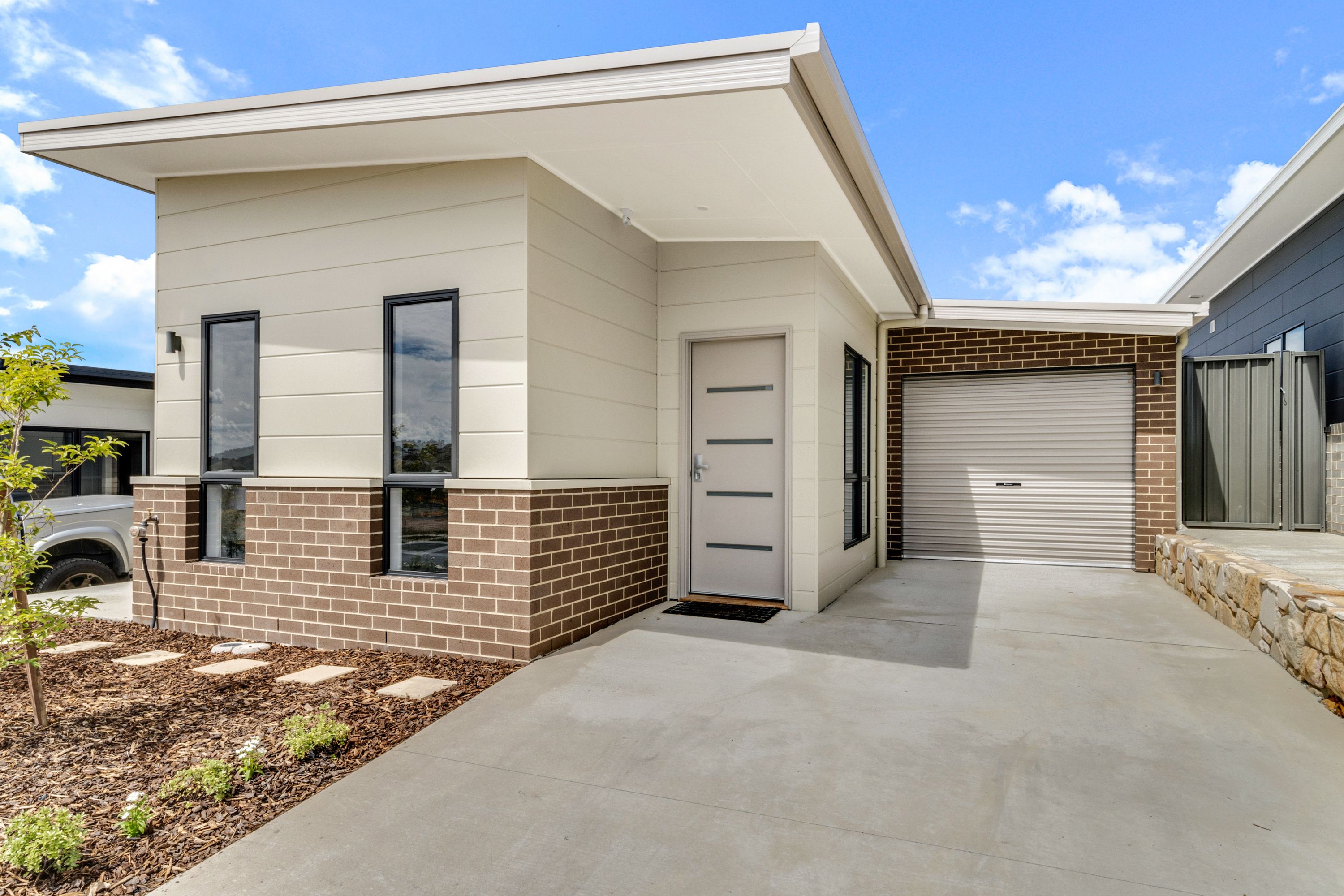 38 Violet Terrace, Jerrabomberra, NSW 2619