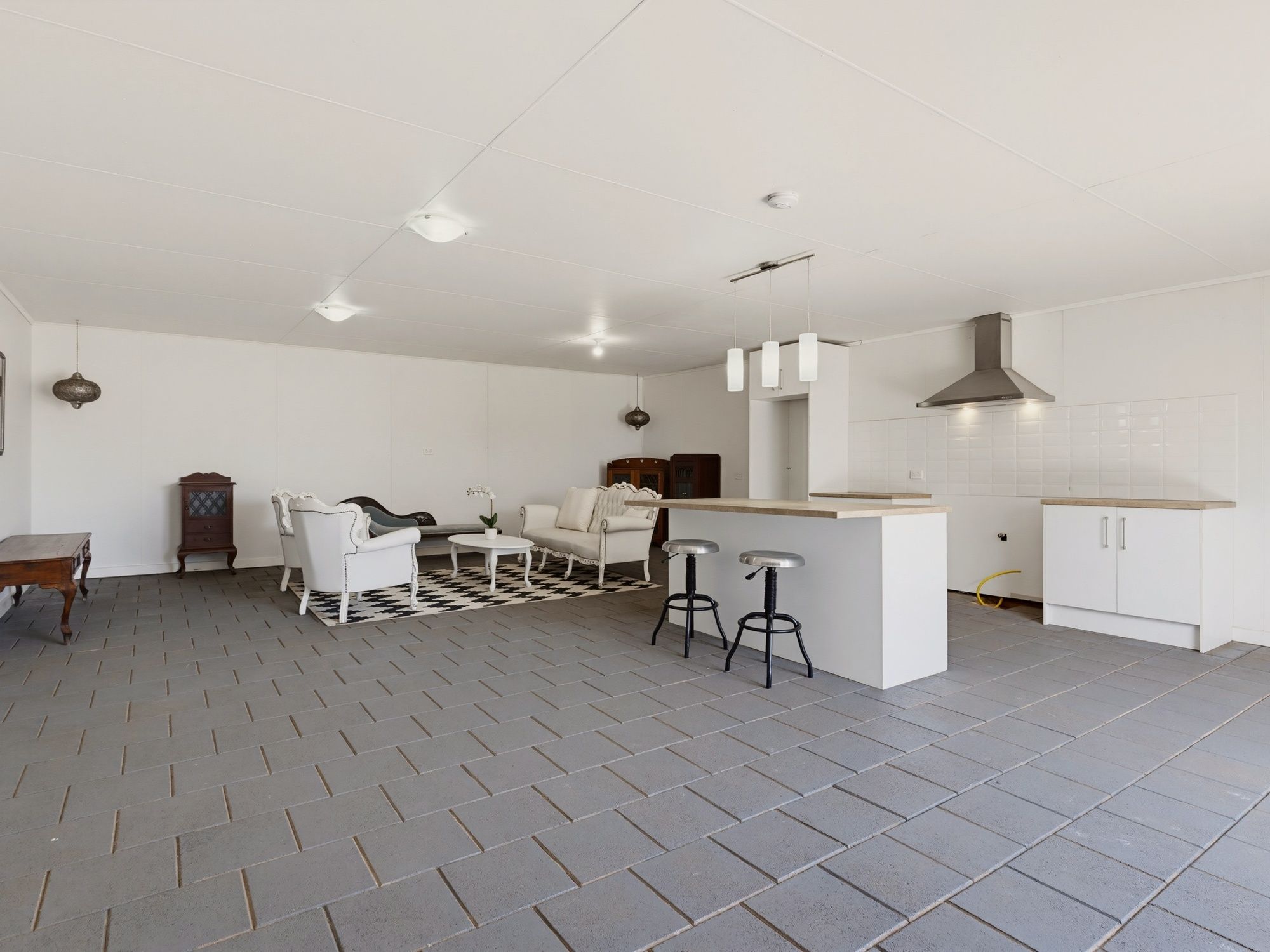 14 Clovelly Avenue — photo 20 of 30