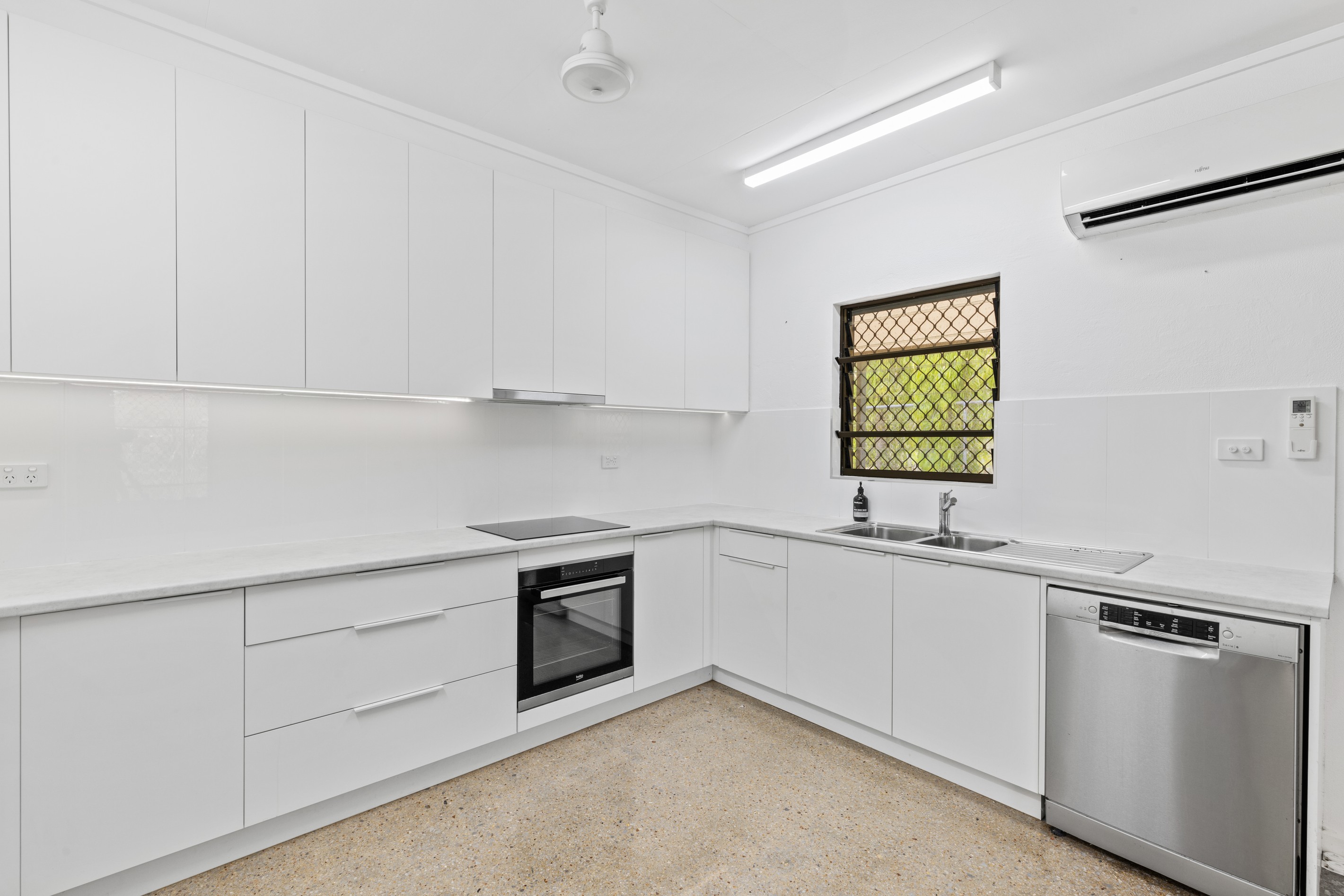 20 Lorikeet Street, Wulagi, NT 0812