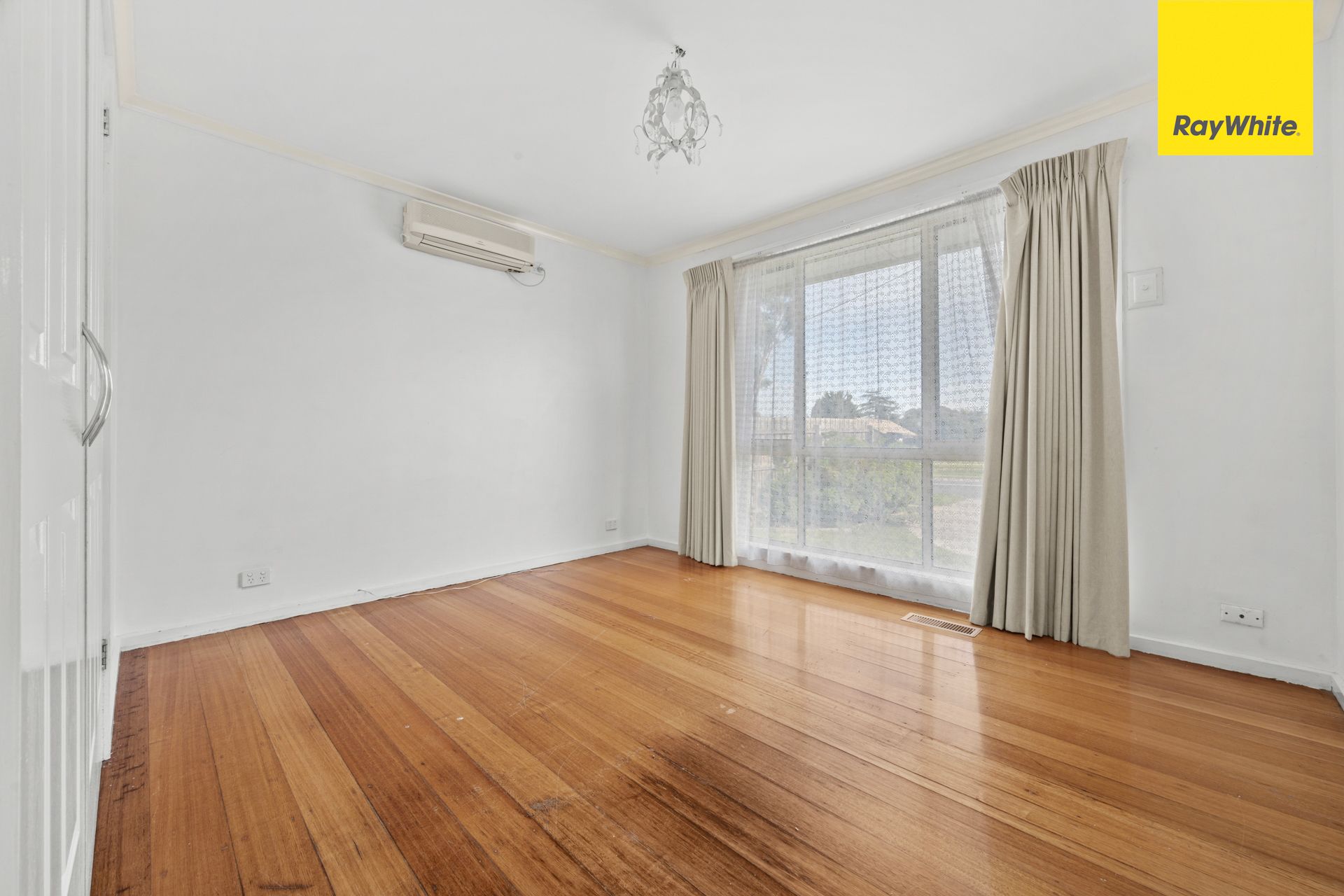 44 Rees Road — photo 5 of 16