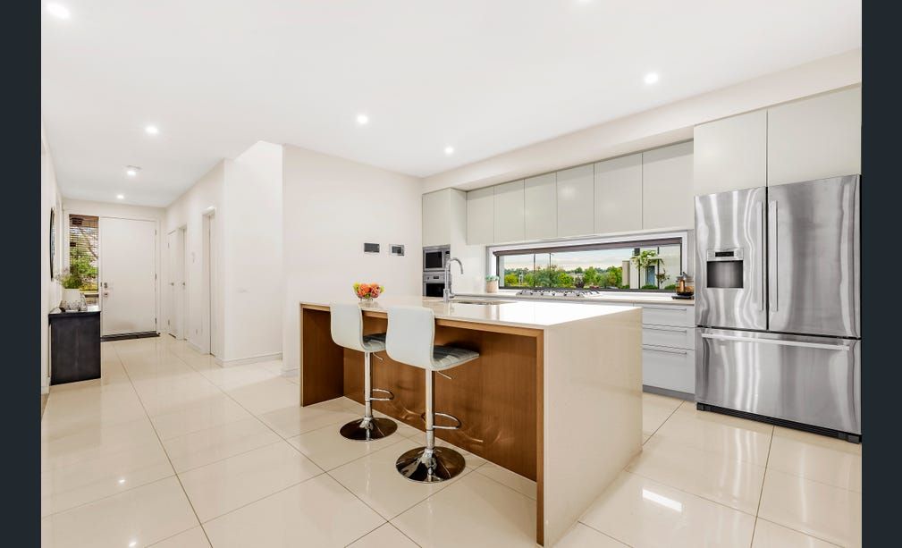 36 Harcrest Boulevard, Wantirna South, VIC 3152