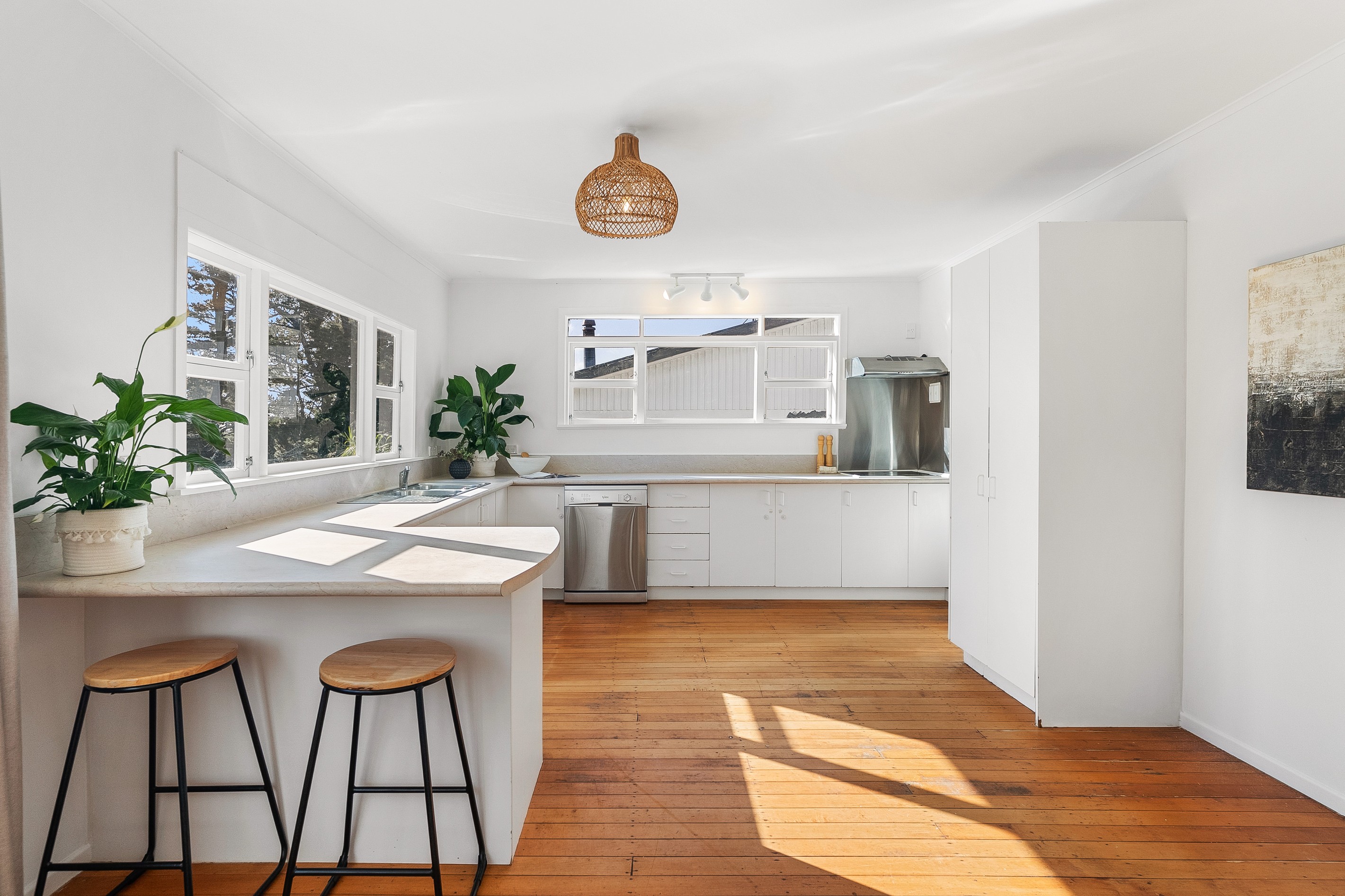 393 Wairau Road, Totara Vale, North Shore City