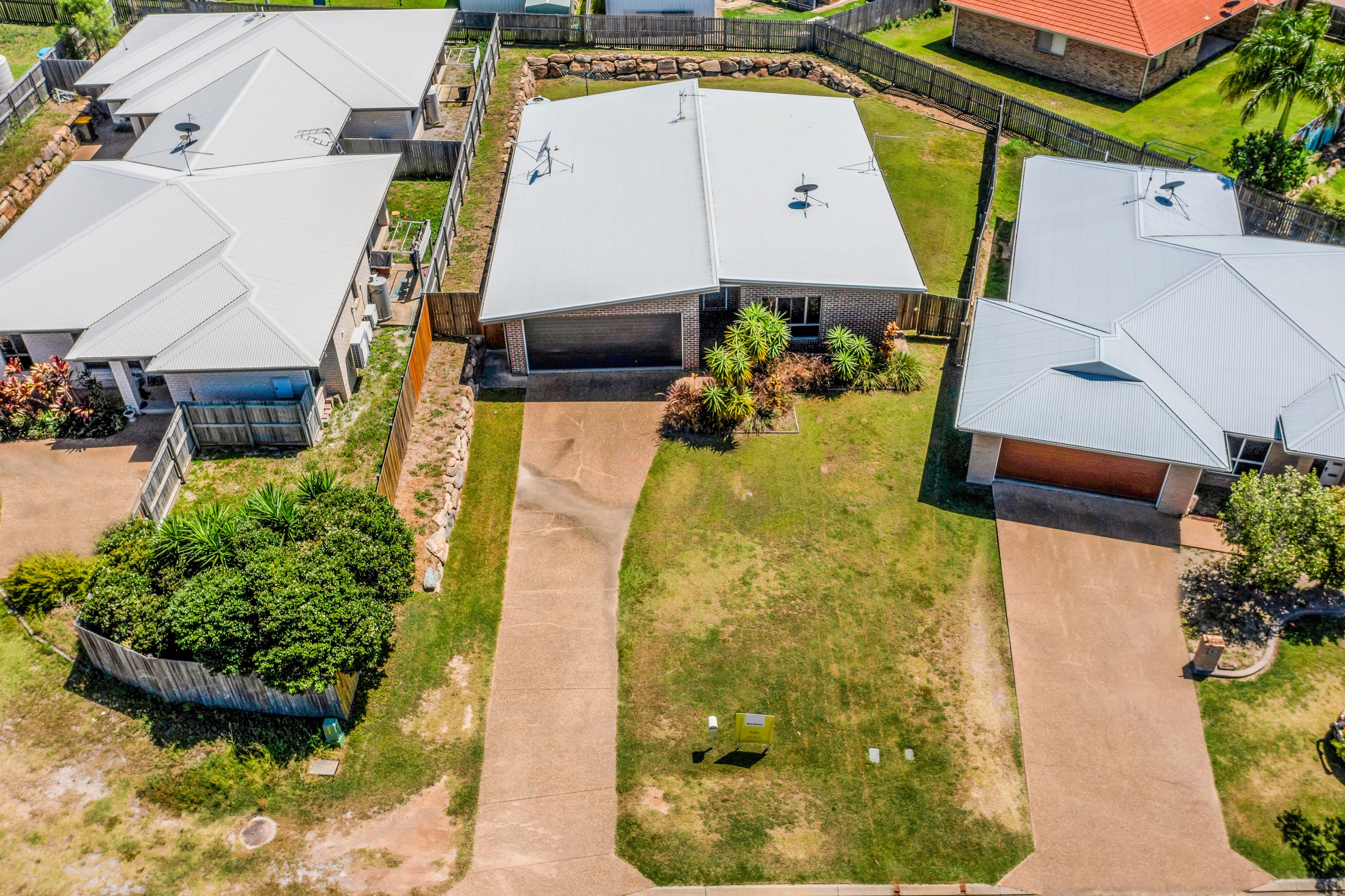 6 Sturt Court, Glen Eden, QLD 4680